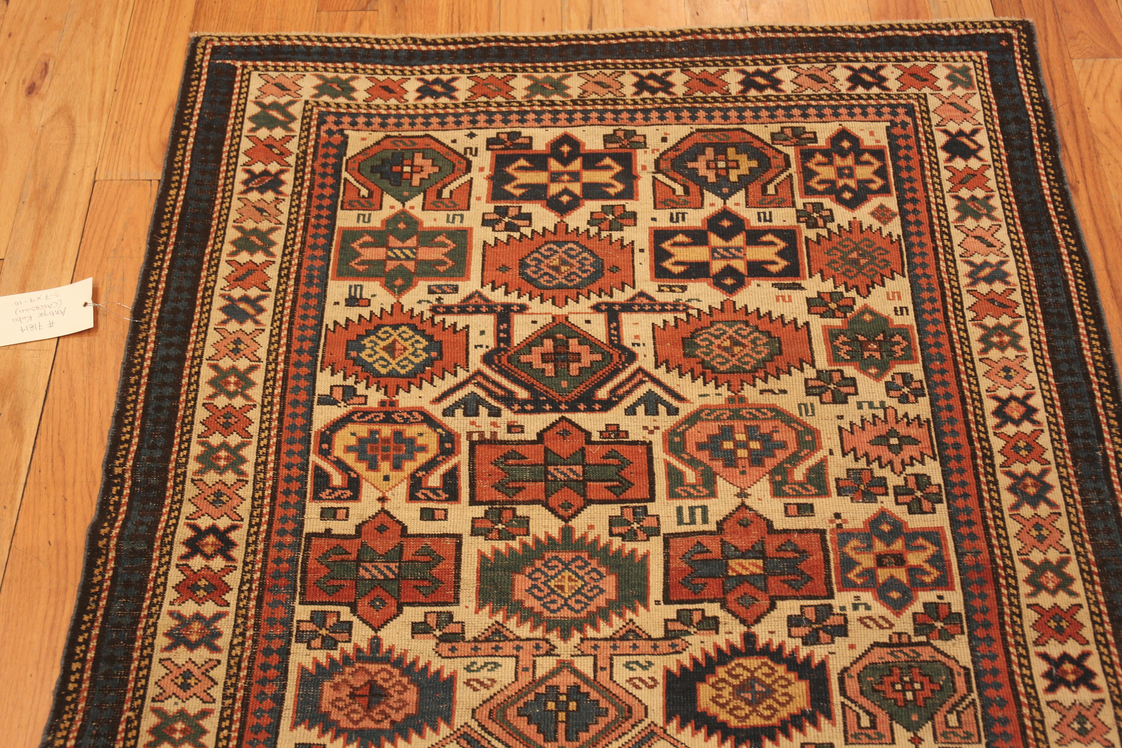 XIXe siècle Tapis Kuba caucasien ancien. 3 pieds 7 pouces x 4 pieds 10 pouces en vente