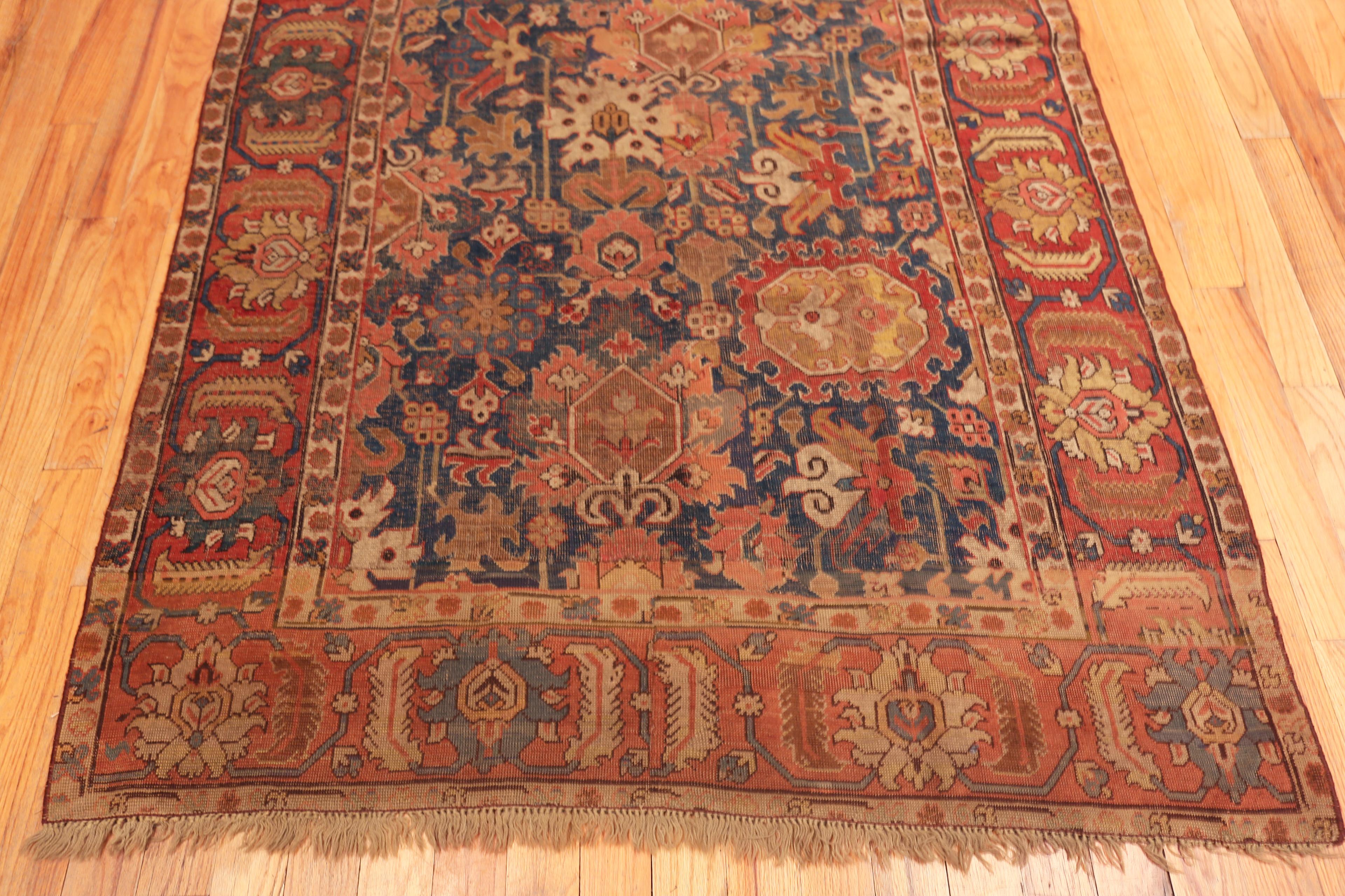 Nazmiyal Collection Antike kaukasischen Kuba Teppich 5 ft x 8 ft 3 in im Zustand „Gut“ im Angebot in New York, NY