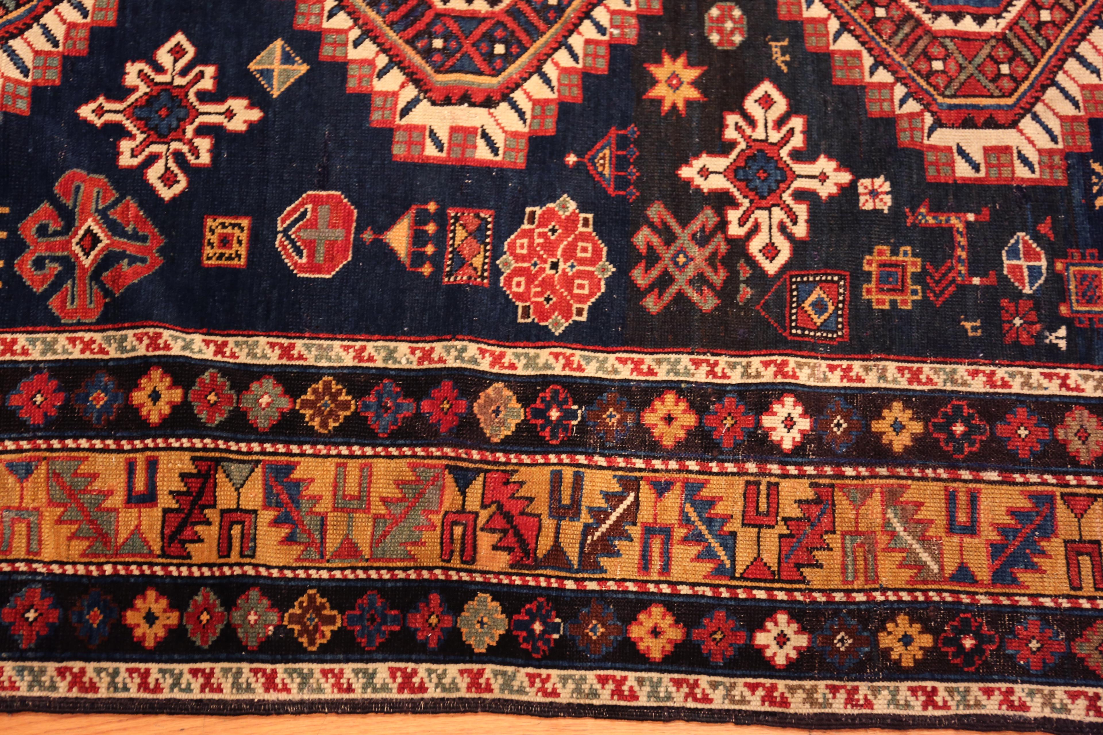 Collection Nazmiyal Collection Antique Caucasian Shirvan 4 ft 3 in x 7 ft en vente 1