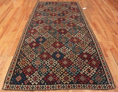Antiker kaukasischer Schirwan-Kelim. 5 ft. 3 in x 10 ft. 7 in
