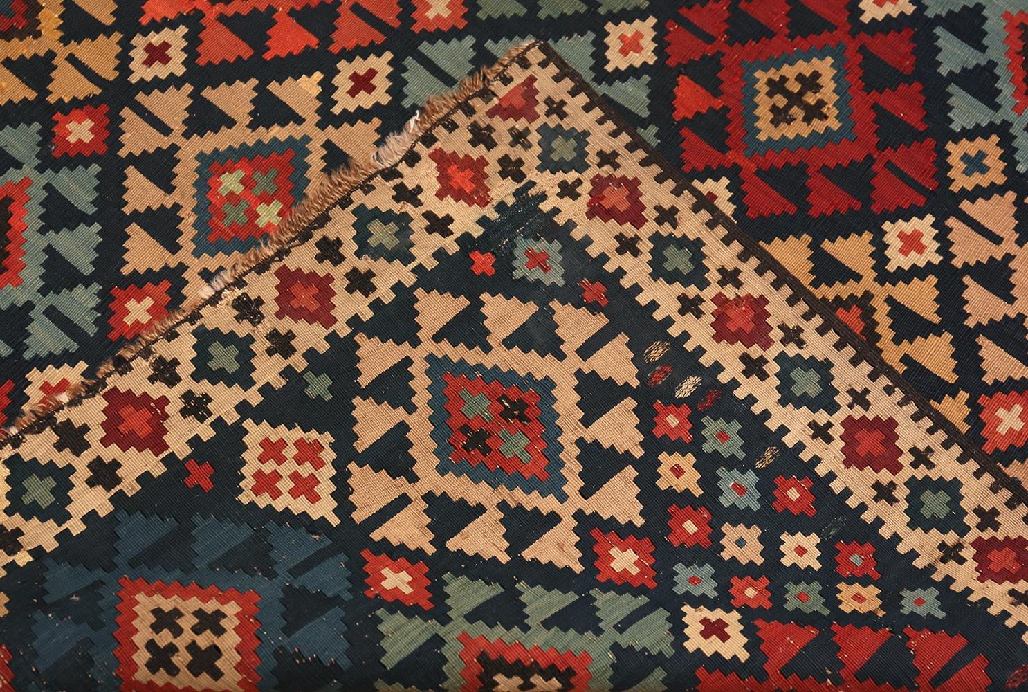 Antique Caucasian Shirvan Kilim. 5 ft. 3 in x 10 ft. 7 in For Sale 1
