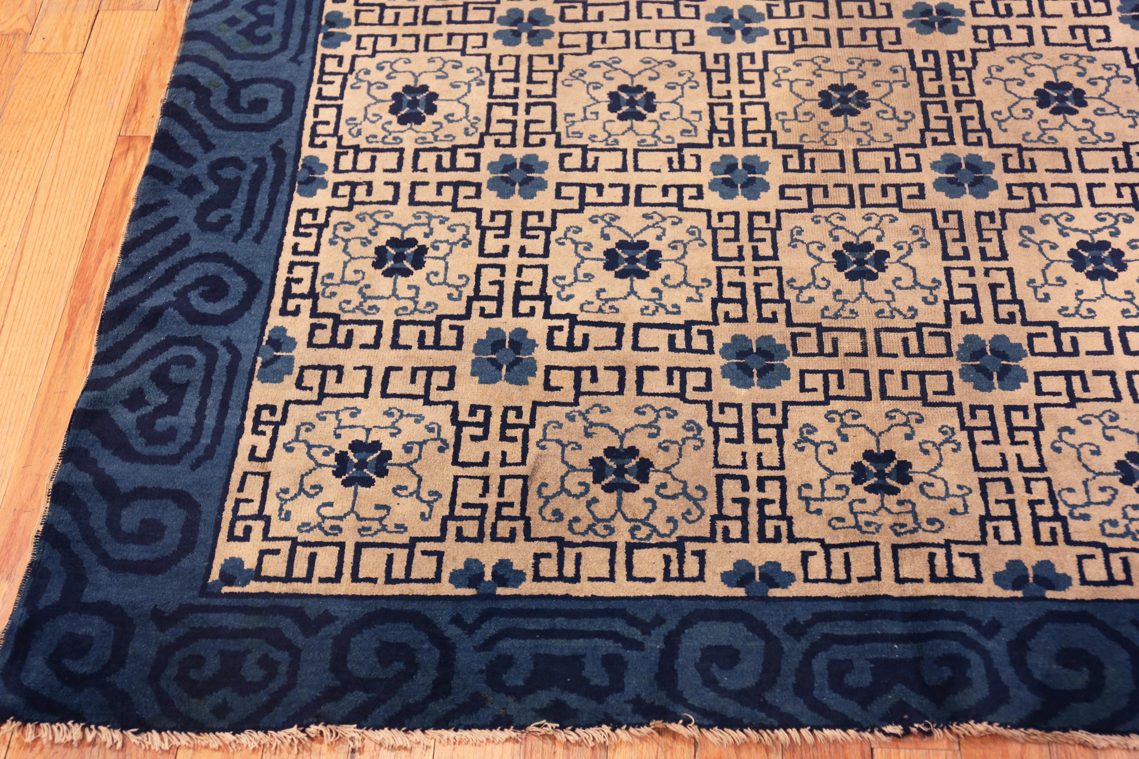 Chippendale chinois Collection S S Collection antique chinoise 5 ft 10 in x 8 ft 4 in en vente