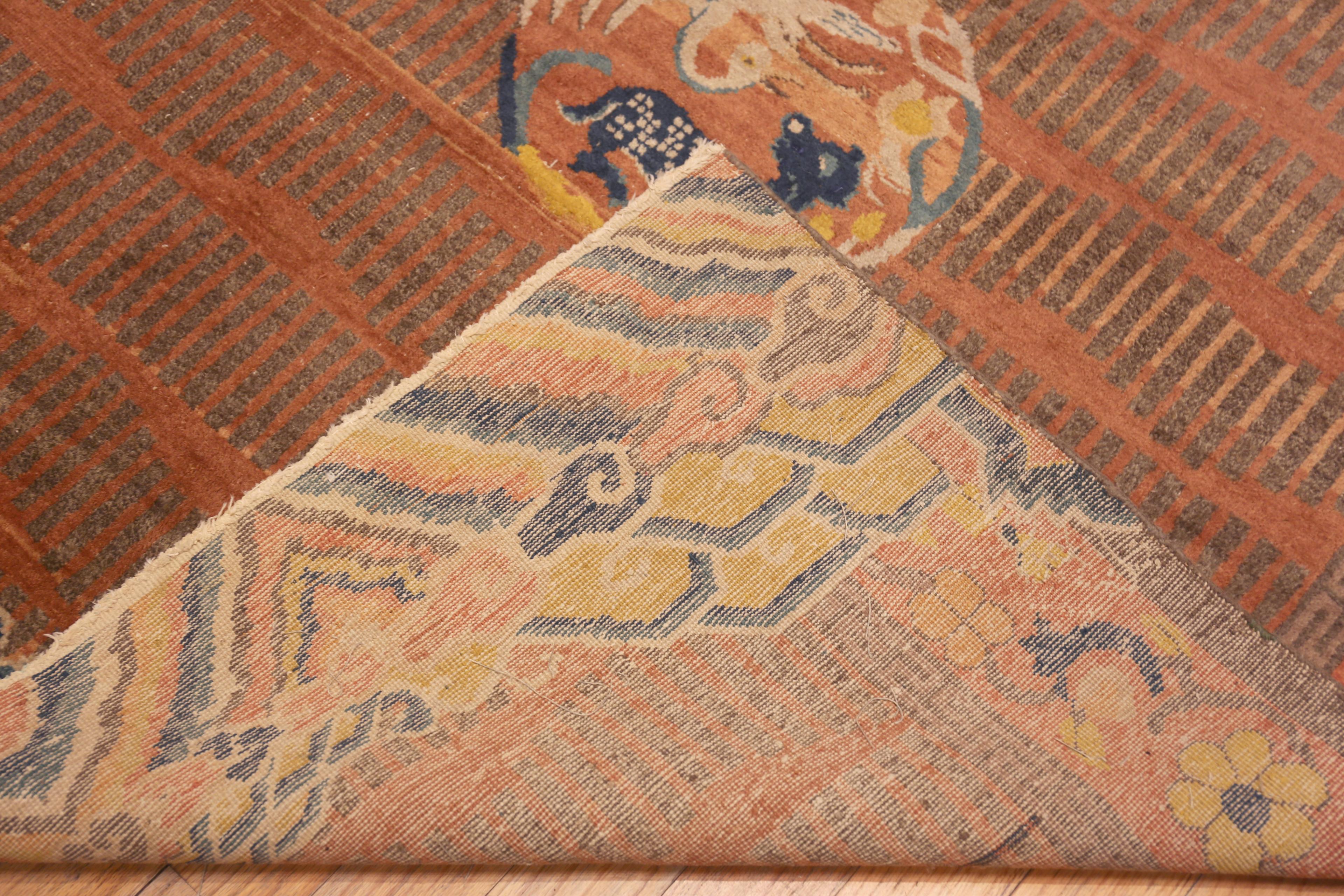 Laine Collection Nazmiyal Collection Antique Chinese Rug 8 ft 10 in x 13 ft 4 in en vente