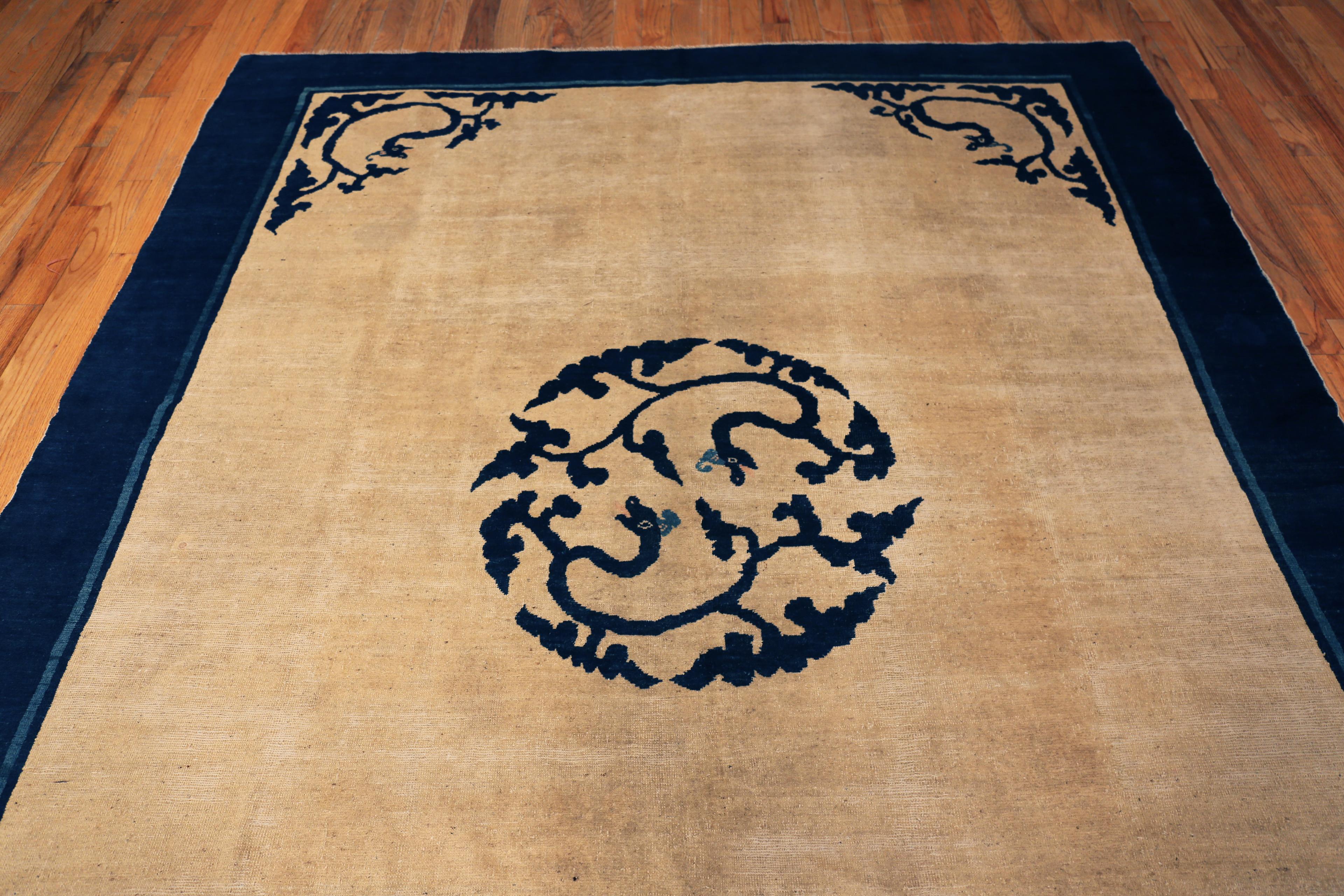 Chippendale chinois Collection Nazmiyal Collection antique chinoise avec dragon 7 ft 10 in x 9 ft 7 in en vente