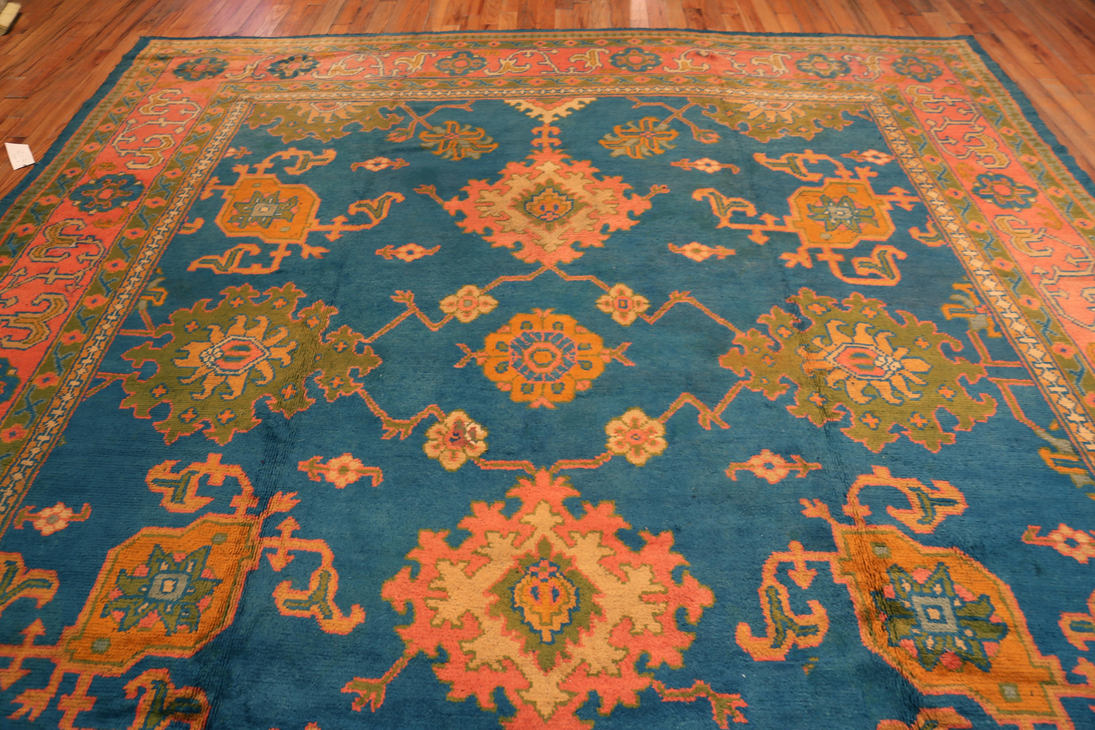 Nazmiyal Collection Antike Donegal Irish Rug 11 ft 10 in x 15 ft 9 in im Angebot 1