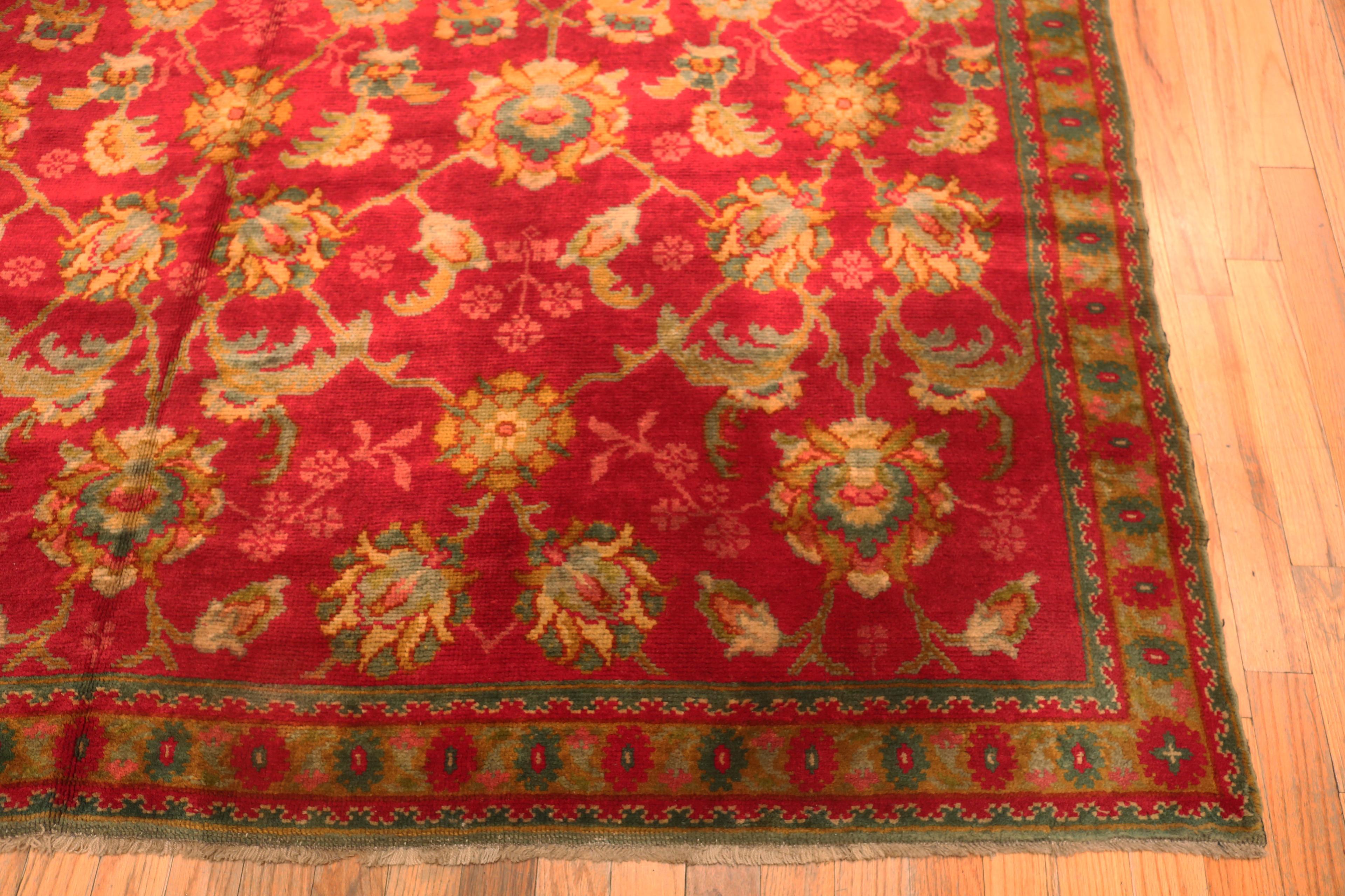 Tappeto antico inglese Collection'S 9 ft x 12 ft In condizioni buone in vendita a New York, NY