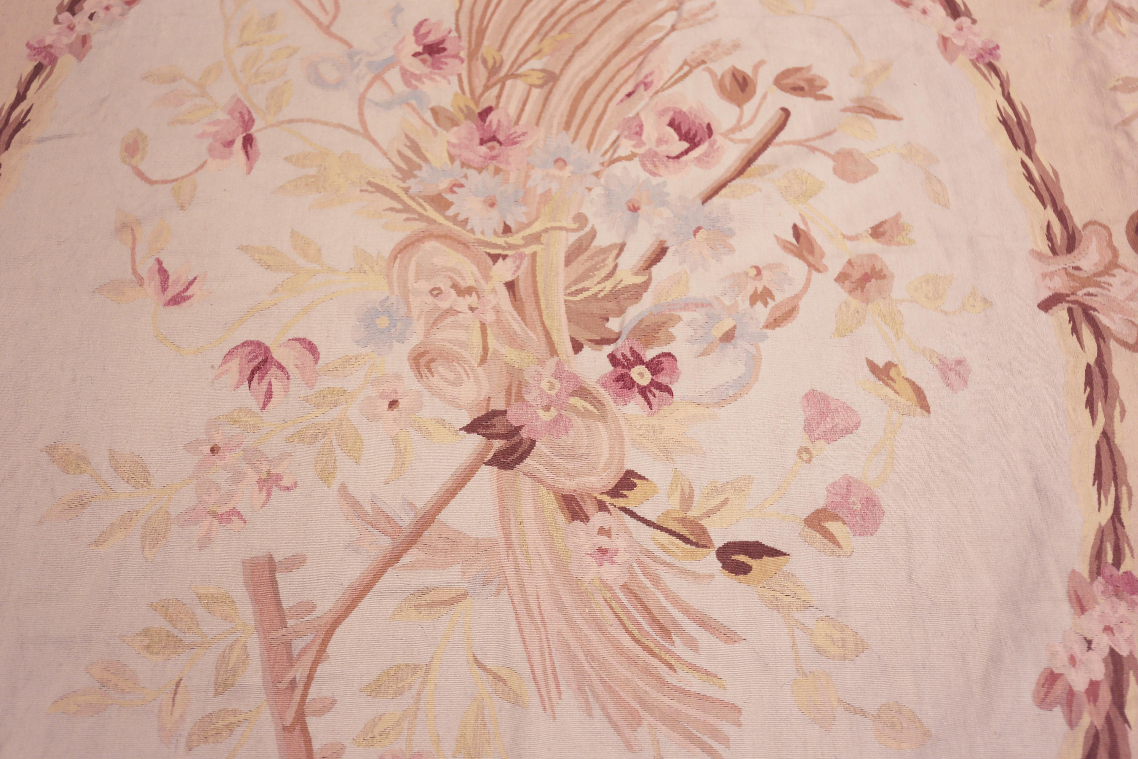 Nazmiyal Collection Antique French Aubusson Carpet 9 ft 10 in x 14 ft For Sale 1