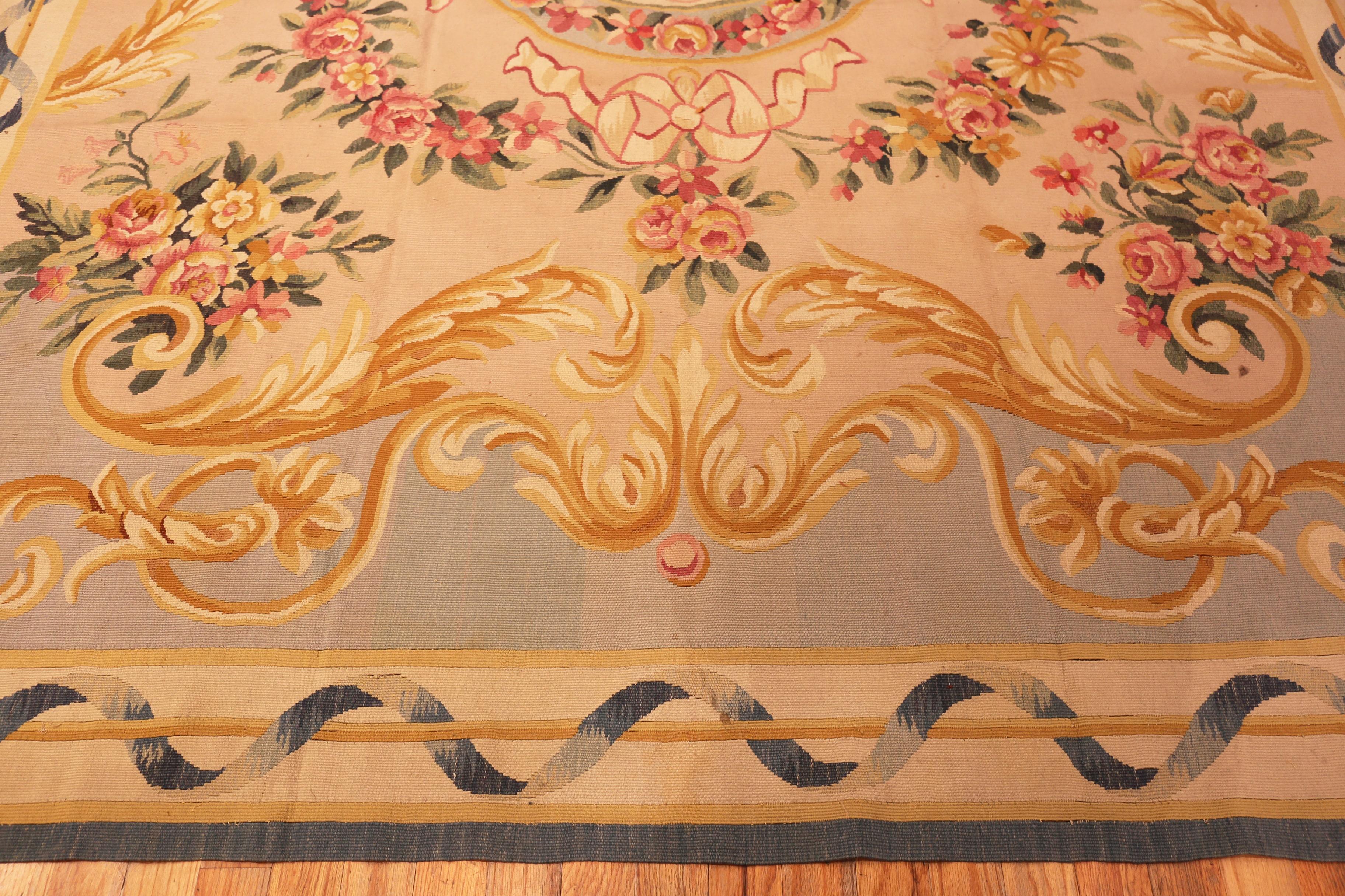 Annodato a mano Tappeto Nazmiyal Collection Antique French Aubusson Rococo 9 ft x 12 ft 3 in in vendita