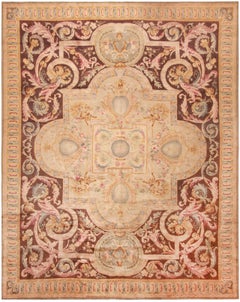 Nazmiyal Collection Antique French Savonnerie Rug. 13 ft x 16 ft 1 in