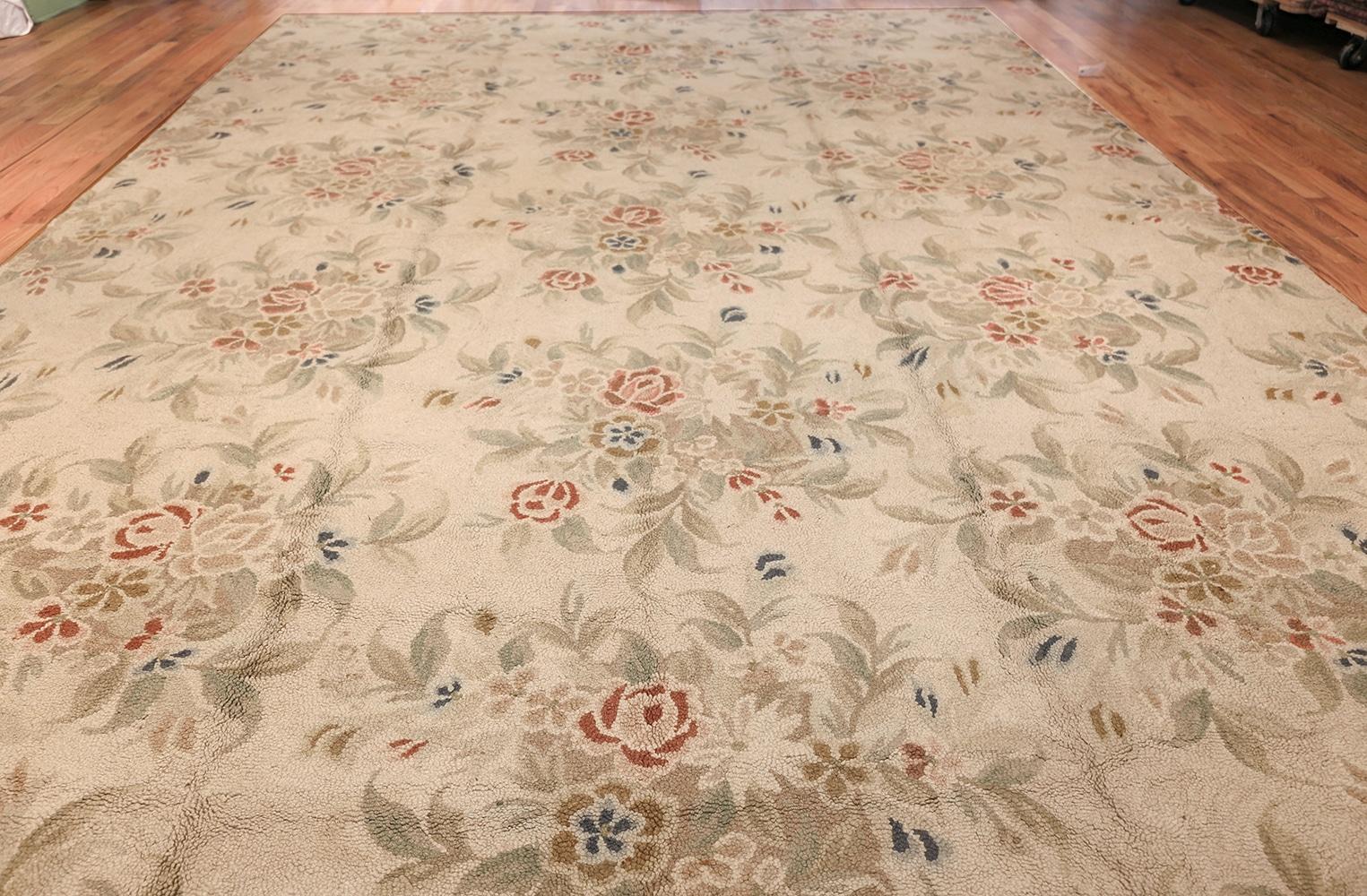 Beautiful large Size Floral American American Rug, Country of origin: United States of America, Circa: Turn of the Twentieth Century – A style that is as intriguing as it is unique, Hooked rugs and carpets represent a singular development in the