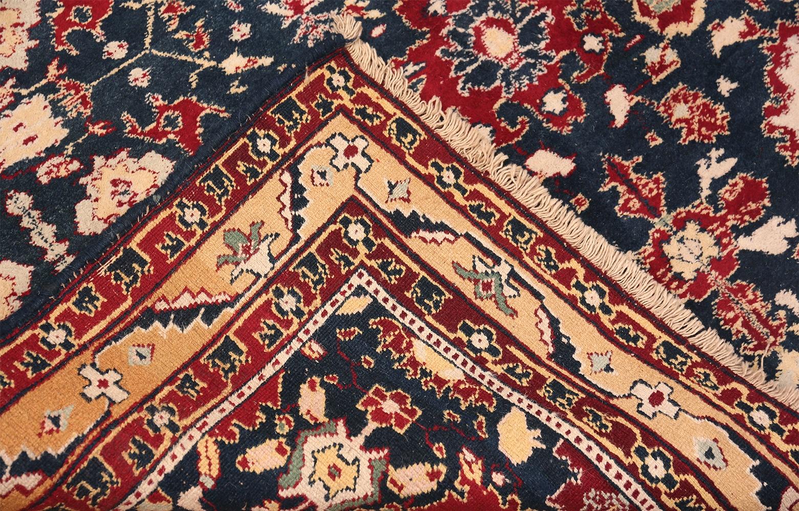 Antique Indian Agra Rug. 5 ft x 7 ft 6 in For Sale 1