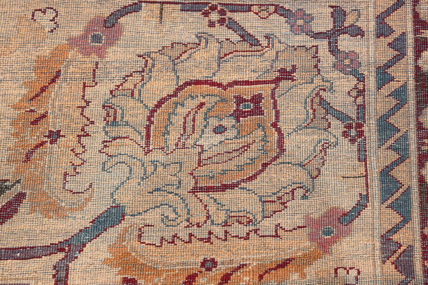 Antiker indischer Agra-Teppich. Größe: 14 ft x 20 ft 10 in (Wolle) im Angebot