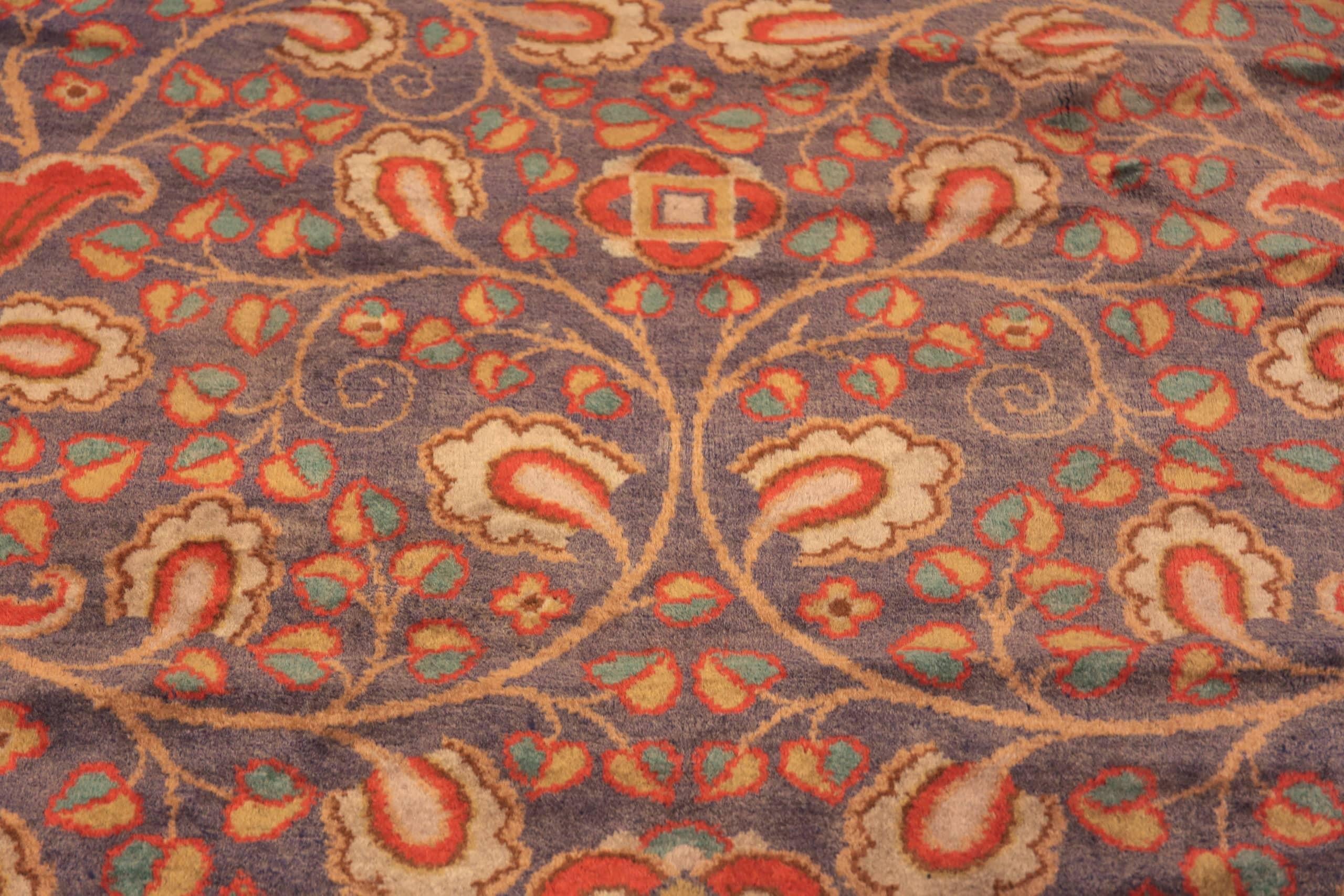 20ième siècle Ancien tapis irlandais Arts and Crafts. 13 pieds x 16 pieds 2 po.  en vente