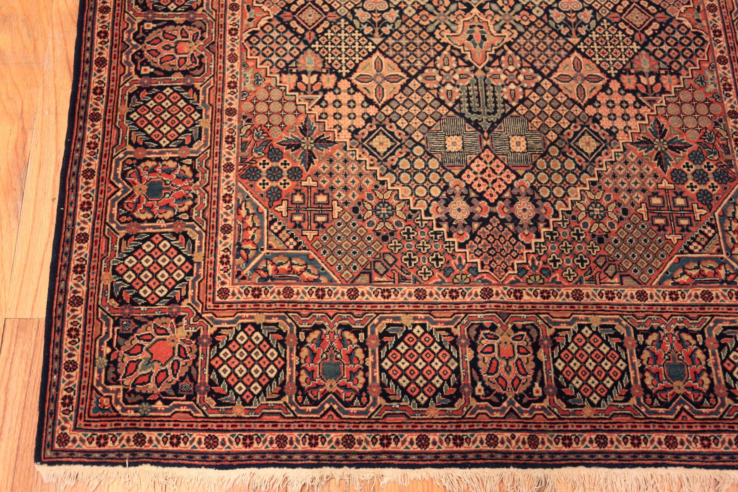 Persiano Nazmiyal Collection Antique Kashan Joshagan 4 ft 5 in x 6 ft 6 in in vendita