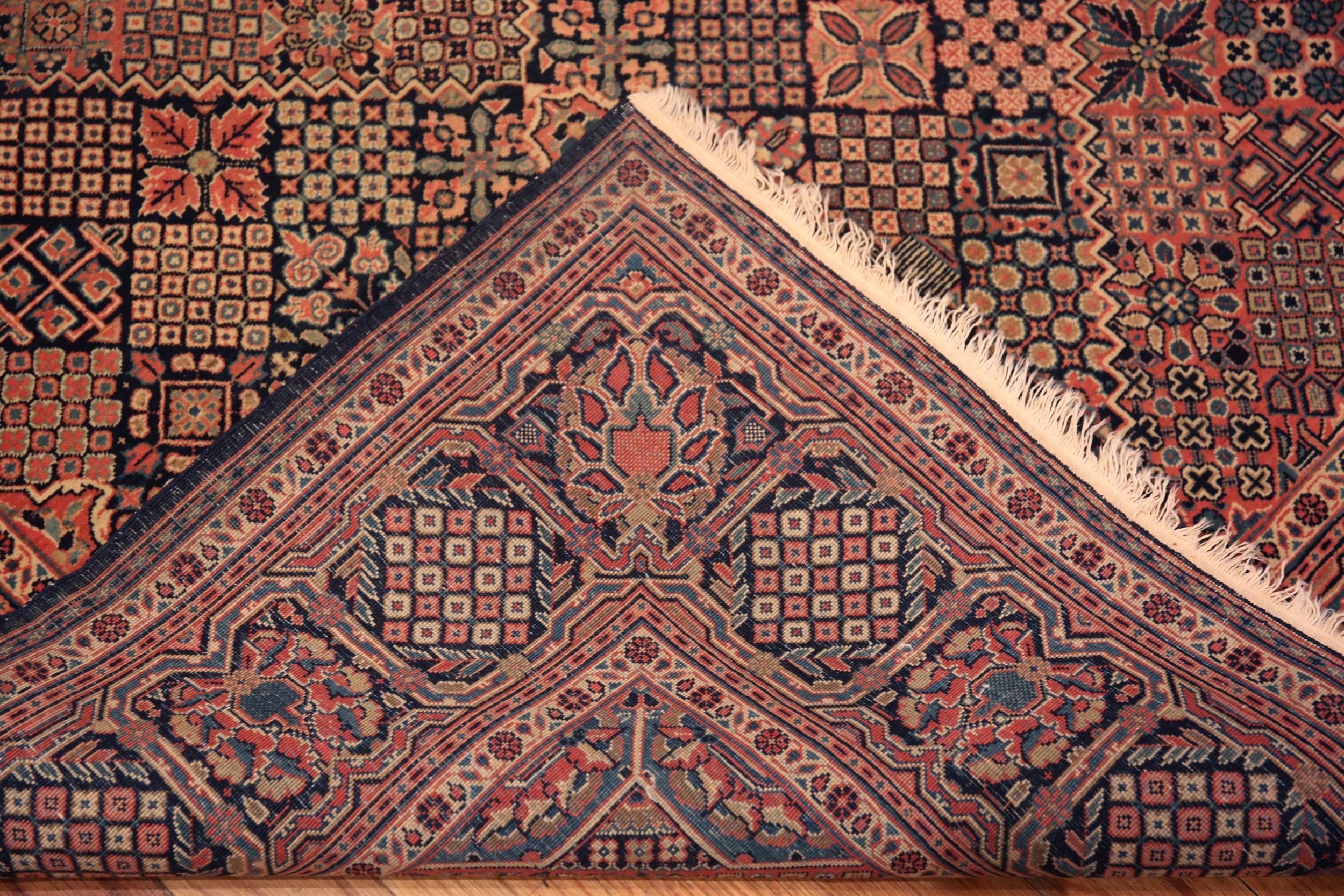 Nazmiyal Collection Antique Kashan Joshagan 4 ft 5 in x 6 ft 6 in In condizioni buone in vendita a New York, NY