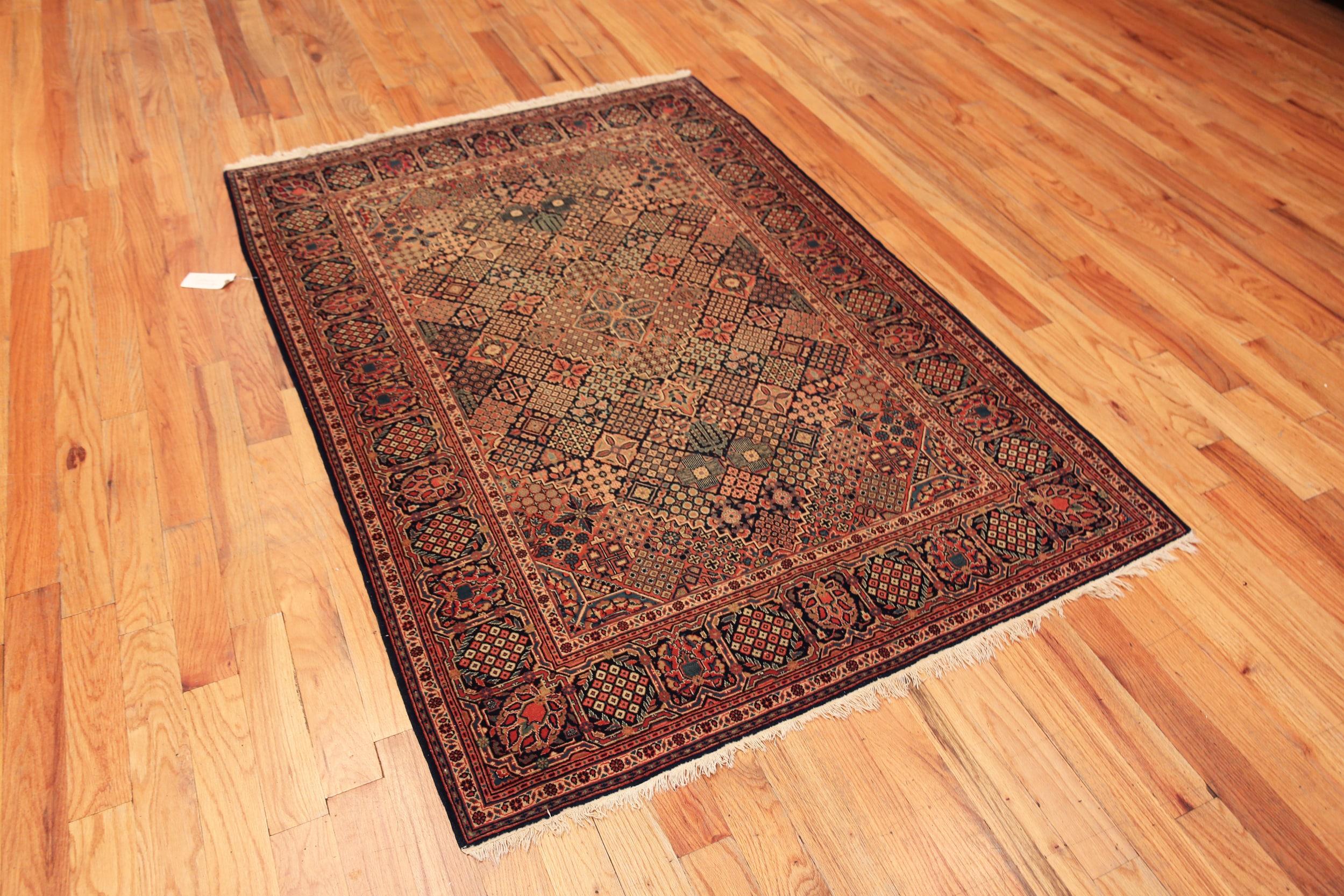 XX secolo Nazmiyal Collection Antique Kashan Joshagan 4 ft 5 in x 6 ft 6 in in vendita