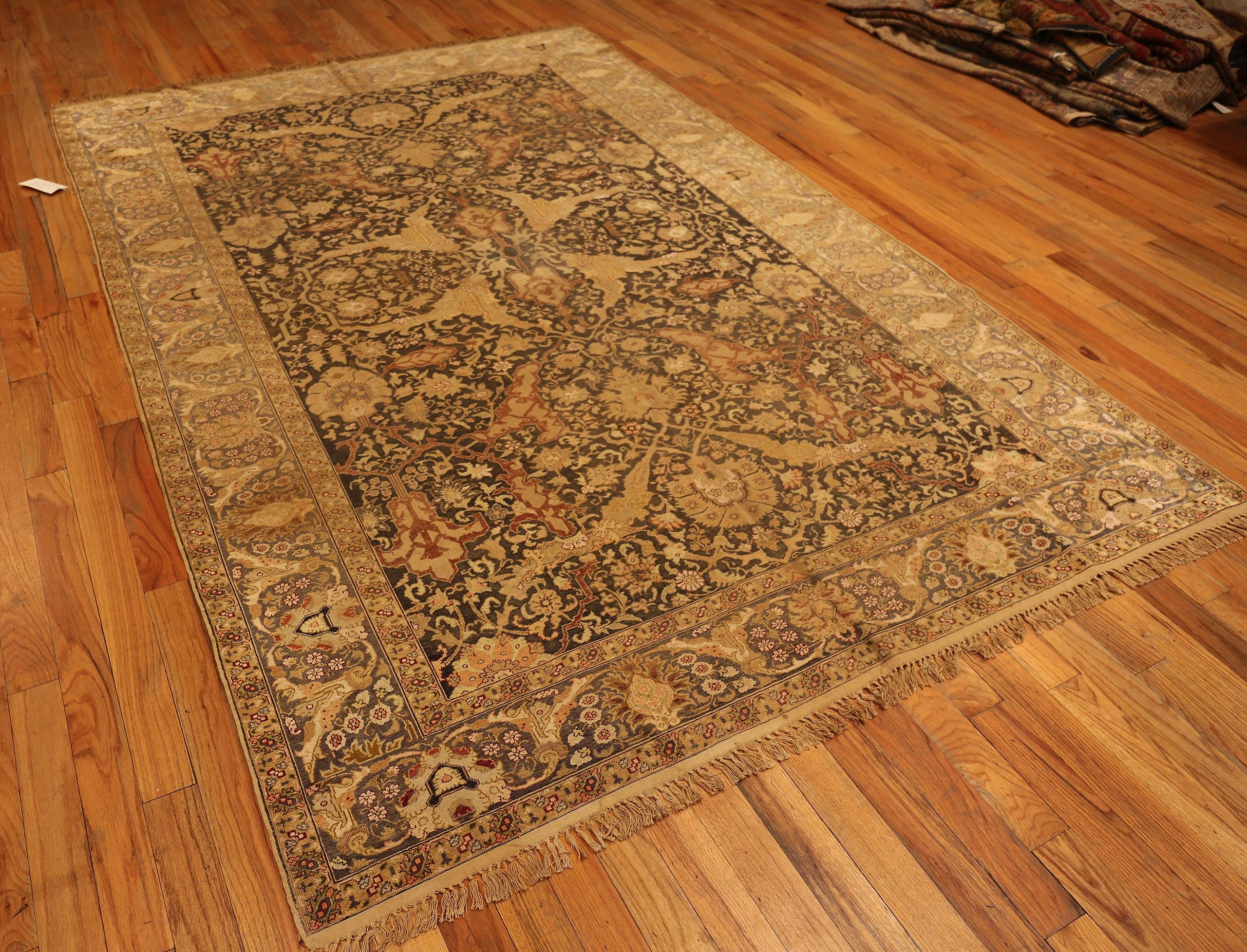 Nazmiyal Collection Antiker Kasseri Türkischer Teppich 6 ft 9 in x 10 ft (Handgeknüpft) im Angebot