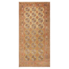 Antiker Khotan-Teppich. Größe: 6 Fuß 1 Zoll x 11 Fuß 10 Zoll