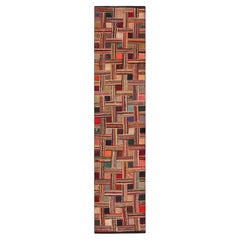 Nazmiyal Collection Antique Lattice American Hooked Runner Rug 1"10" X 8'10"