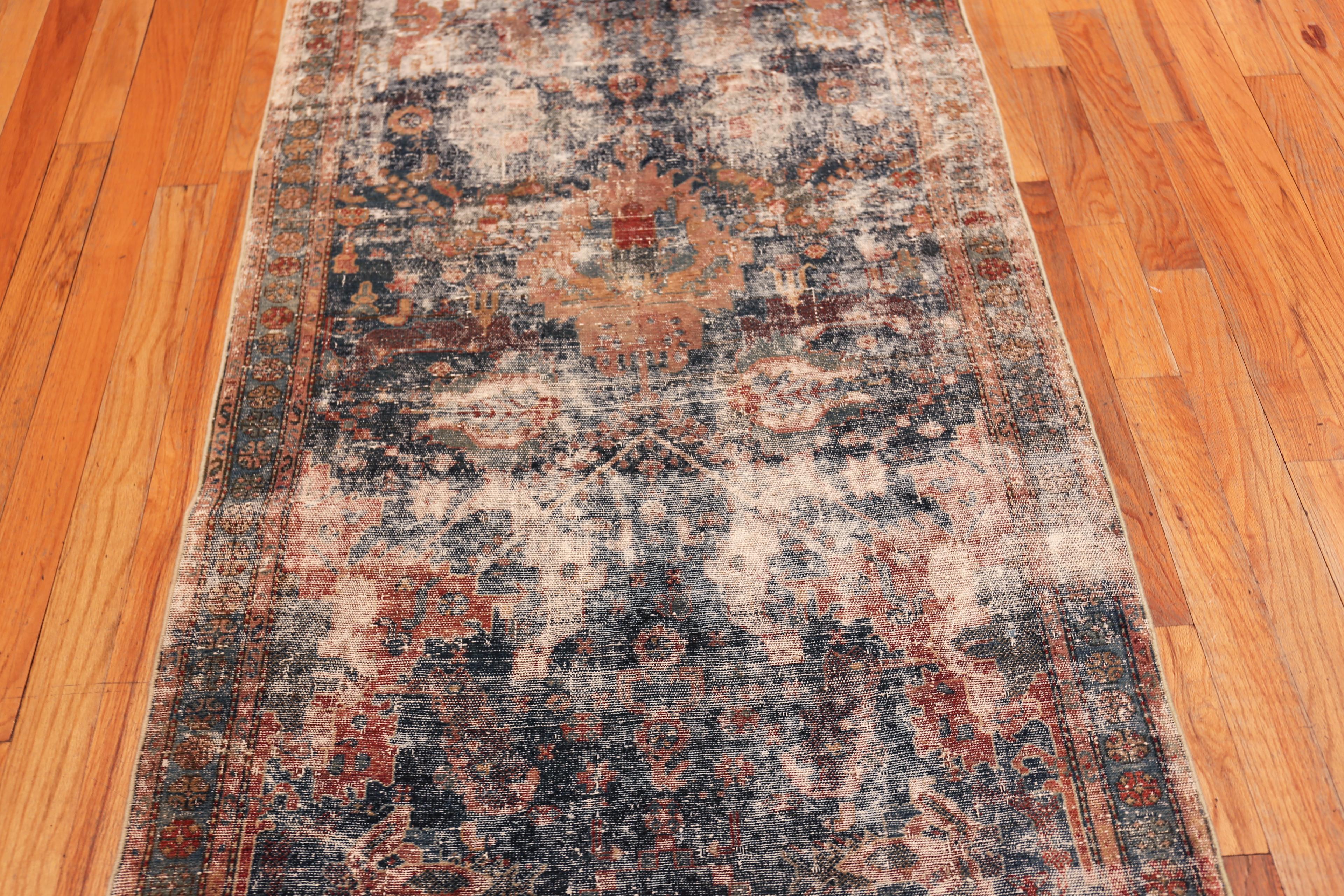 Nazmiyal Collection Antique Malayer Läufer Teppich 3 ft x 19 ft 3 in (Wolle) im Angebot