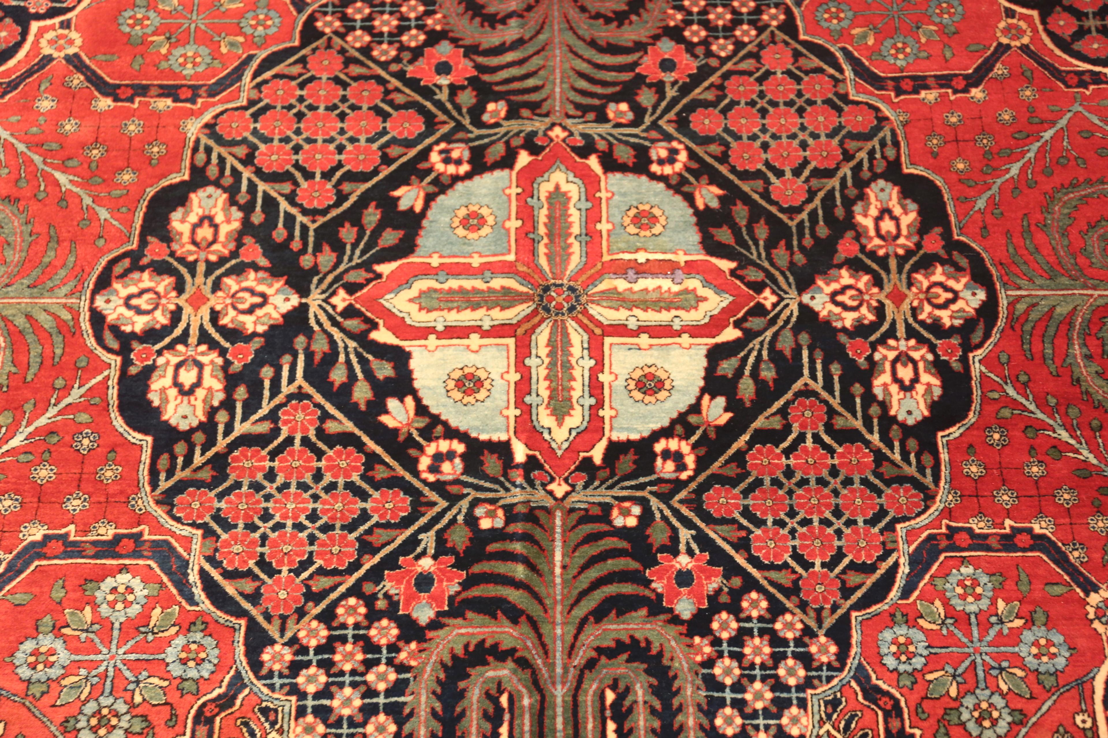 Antiker Mohtasham Kashan-Teppich. 7 ft 7 in x 10 ft (Wolle) im Angebot