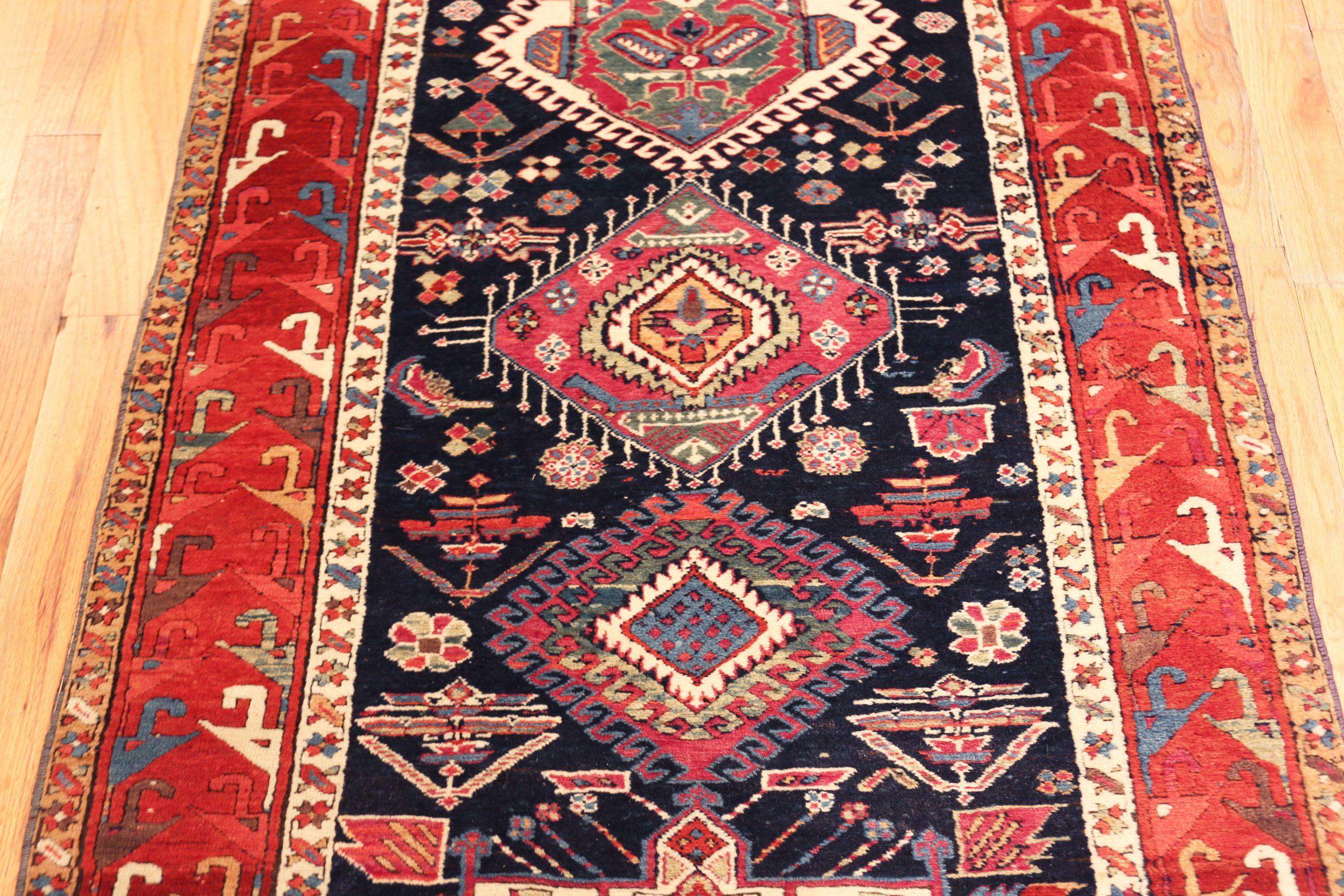 Annodato a mano Tappeto Runner Persiano Antico Nord Ovest Collection'S 3 ft 8 in x 12 ft 8 in in vendita