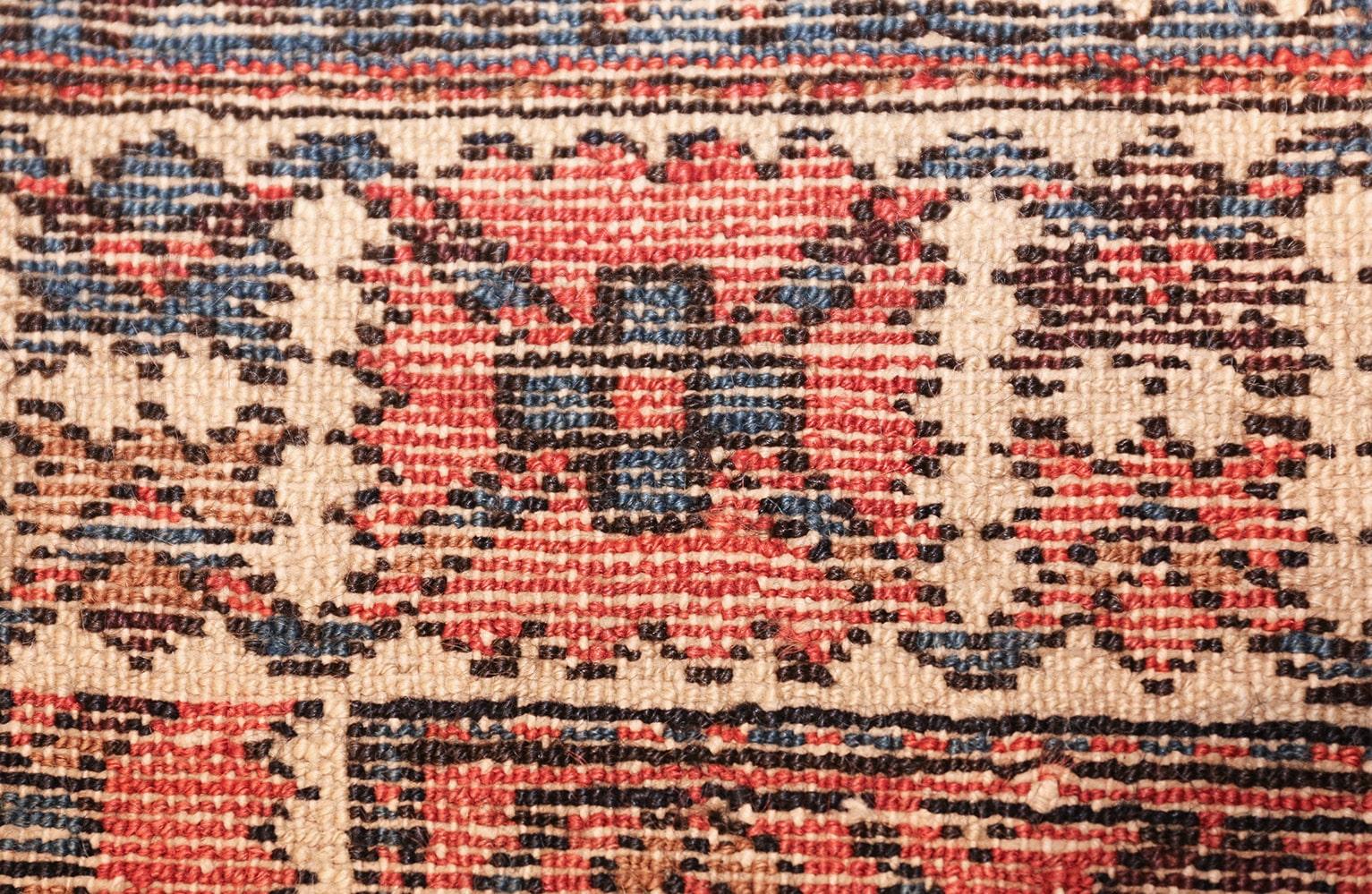 Wool Antique Northwest Persian Rug. Size: 4 ft 6 in x 7 ft  For Sale