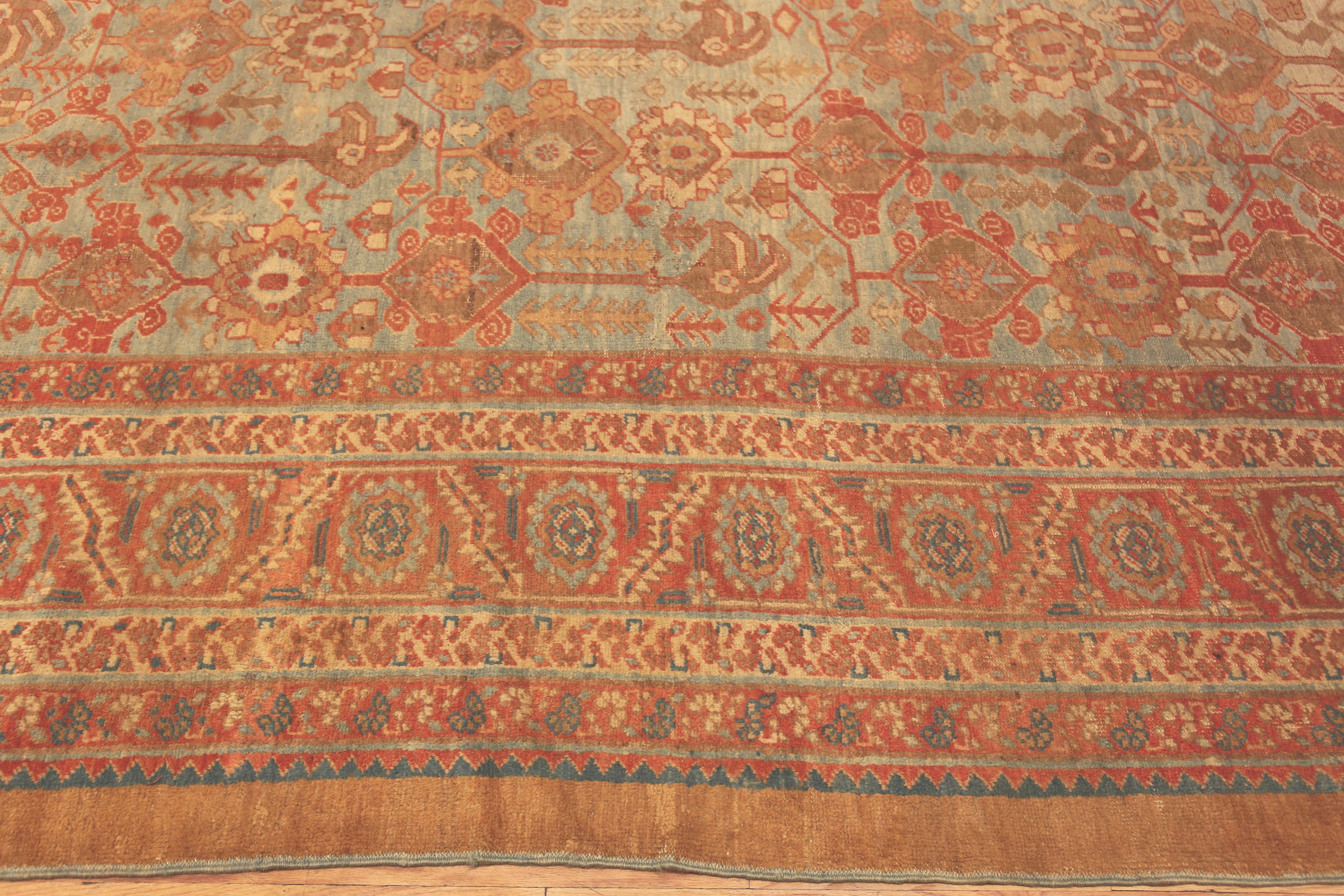 Antiker persischer Bakshaish-Teppich. 13 ft 7 in x 18 ft (Persisch) im Angebot