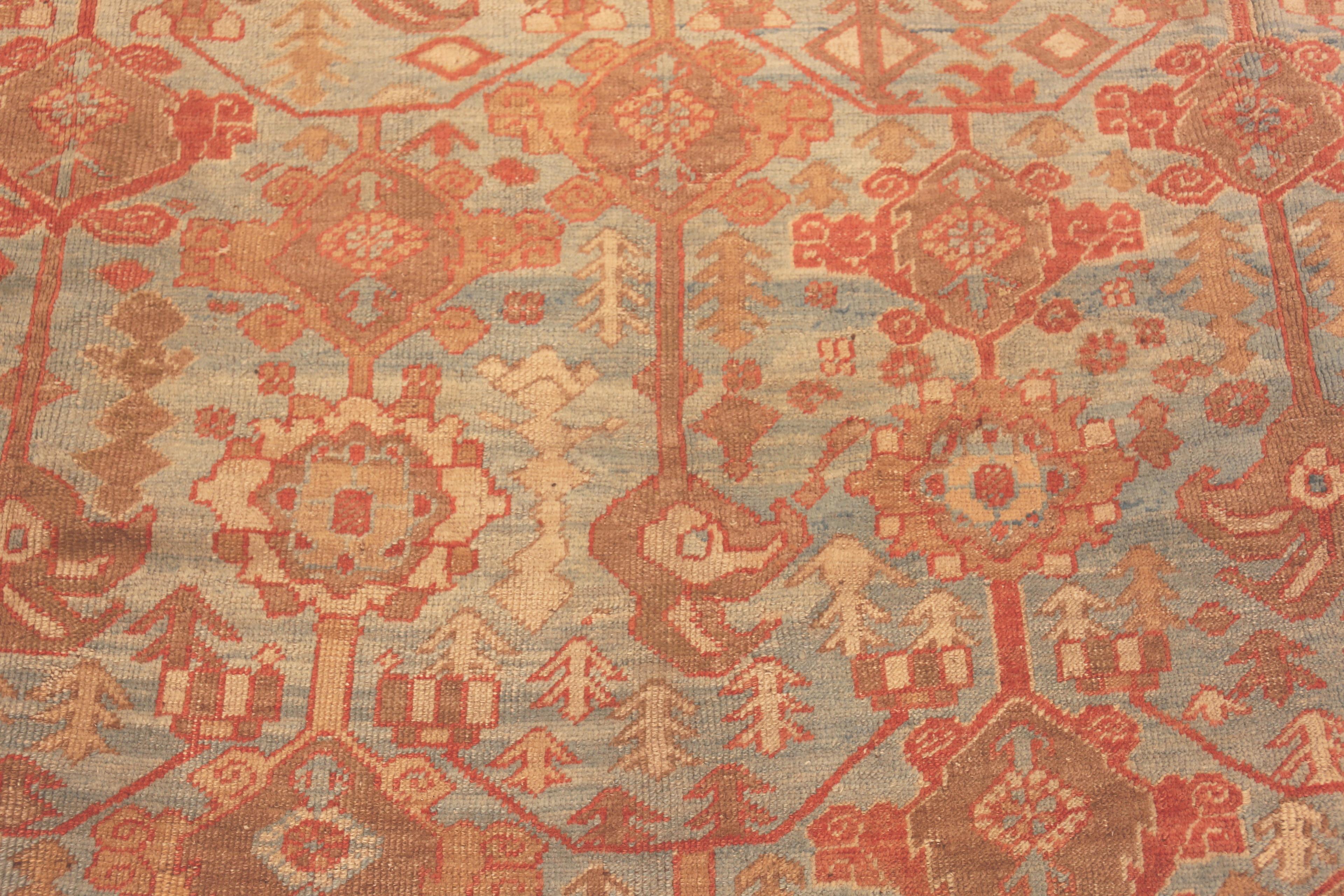 Antique Persian Bakshaish Rug. 13 ft 7 in x 18 ft In Good Condition For Sale In New York, NY