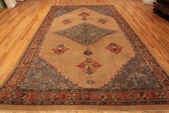 Antique Persian Bakshaish Rug. 8 ft 6 in x 13 ft 6 in