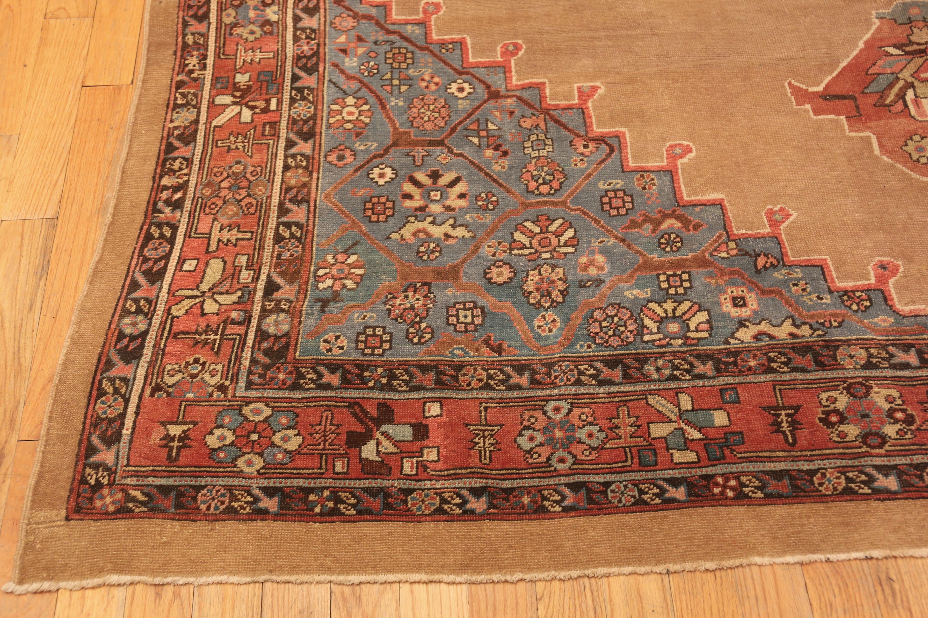 19th Century Antique Persian Bakshaish Rug. 8 ft 6 in x 13 ft 6 in For Sale