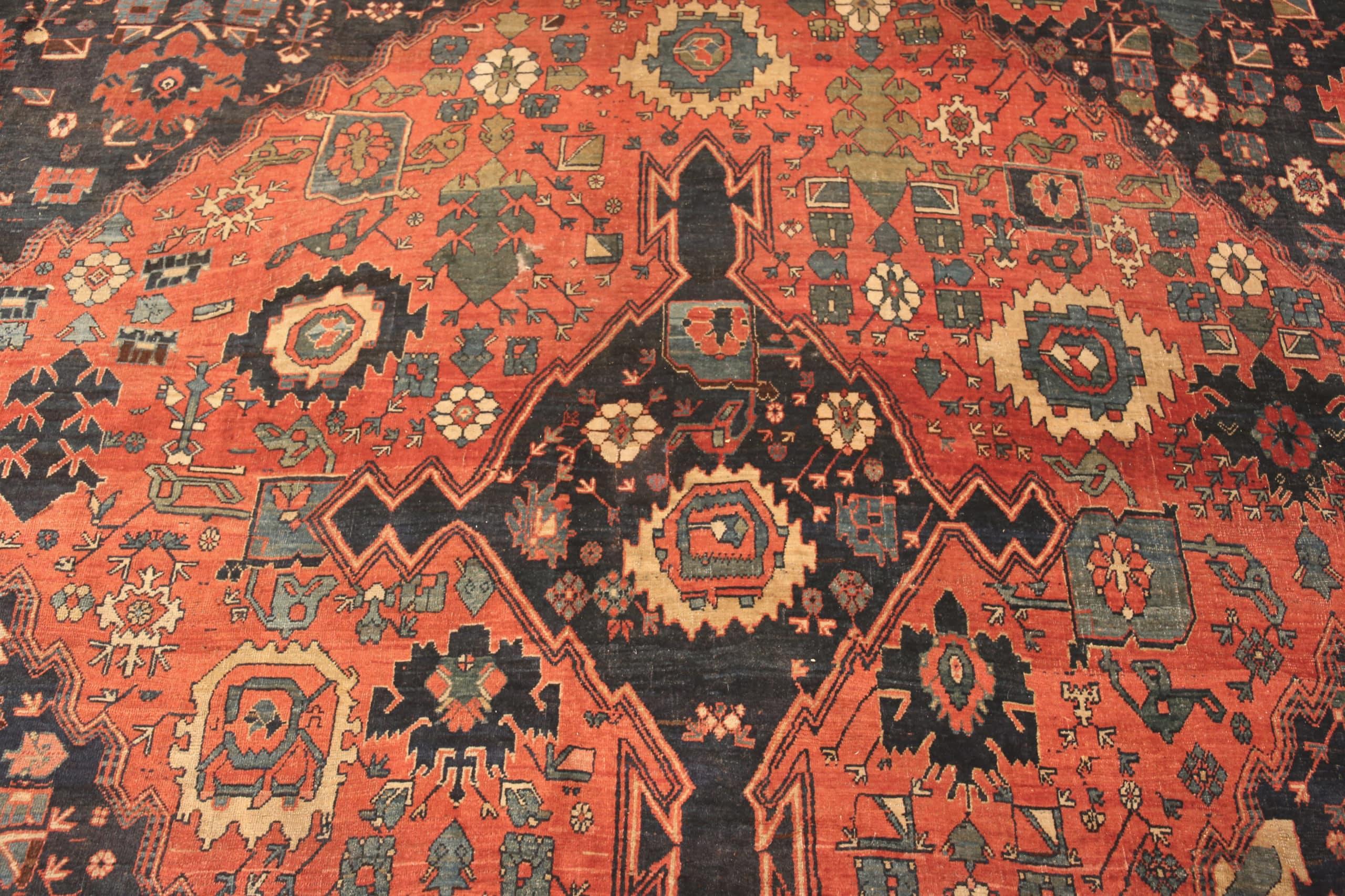 Laine Tapis persan antique Bidjar. 19 pieds 5 pouces x 31 pieds 3 pouces en vente