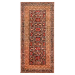 Nazmiyal Collection Antique Persian Farahan Gallery Rug. 7 ft 6 in x 15 ft 8 in