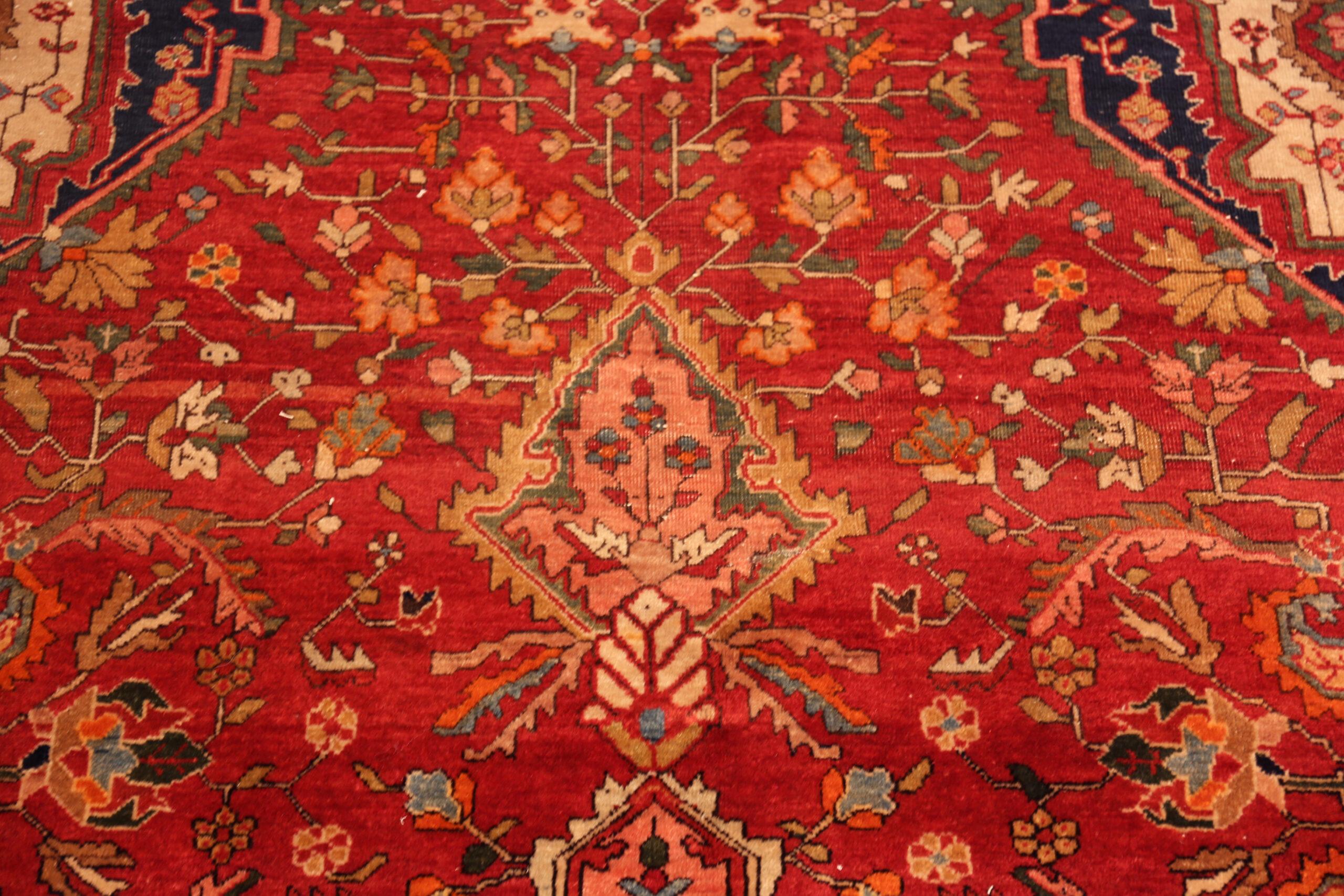 Persiano Tappeto Nazmiyal Collection Antique Persian Sarouhan Farahan 7 ft 2 in x 9 ft 8 in in vendita