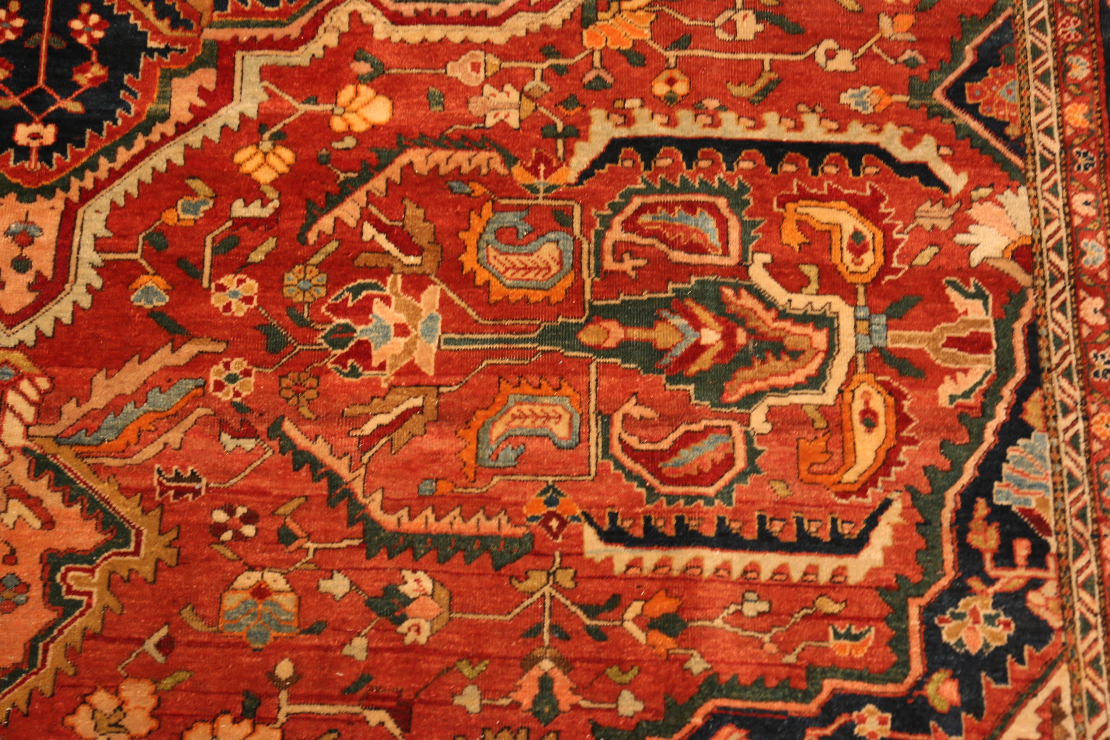 Annodato a mano Tappeto Nazmiyal Collection Antique Persian Sarouhan Farahan 7 ft 2 in x 9 ft 8 in in vendita