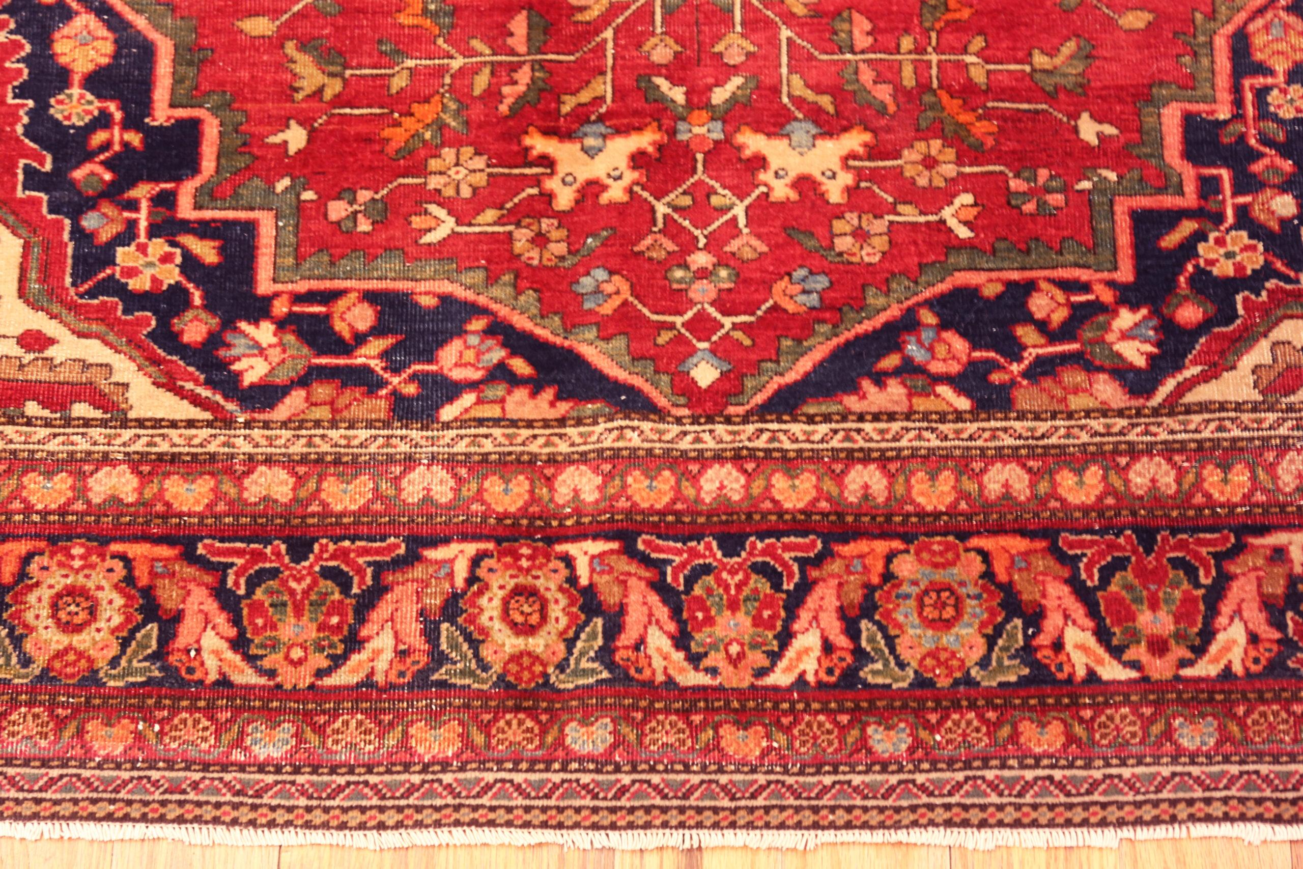 Lana Tappeto Nazmiyal Collection Antique Persian Sarouhan Farahan 7 ft 2 in x 9 ft 8 in in vendita