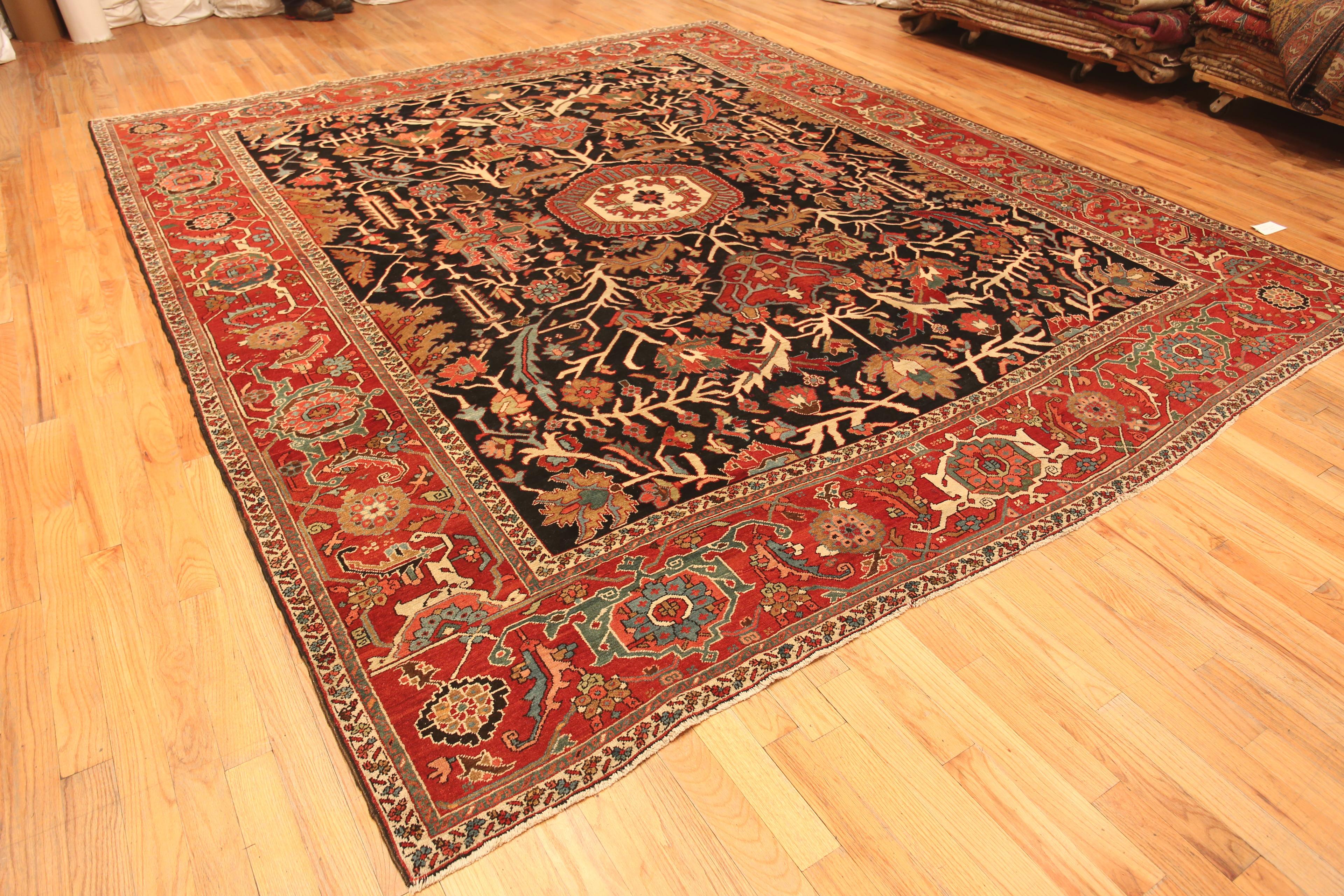 Hand-Knotted Antique Persian Heriz Rug. 11 ft 6 in x 13 ft 2 in For Sale