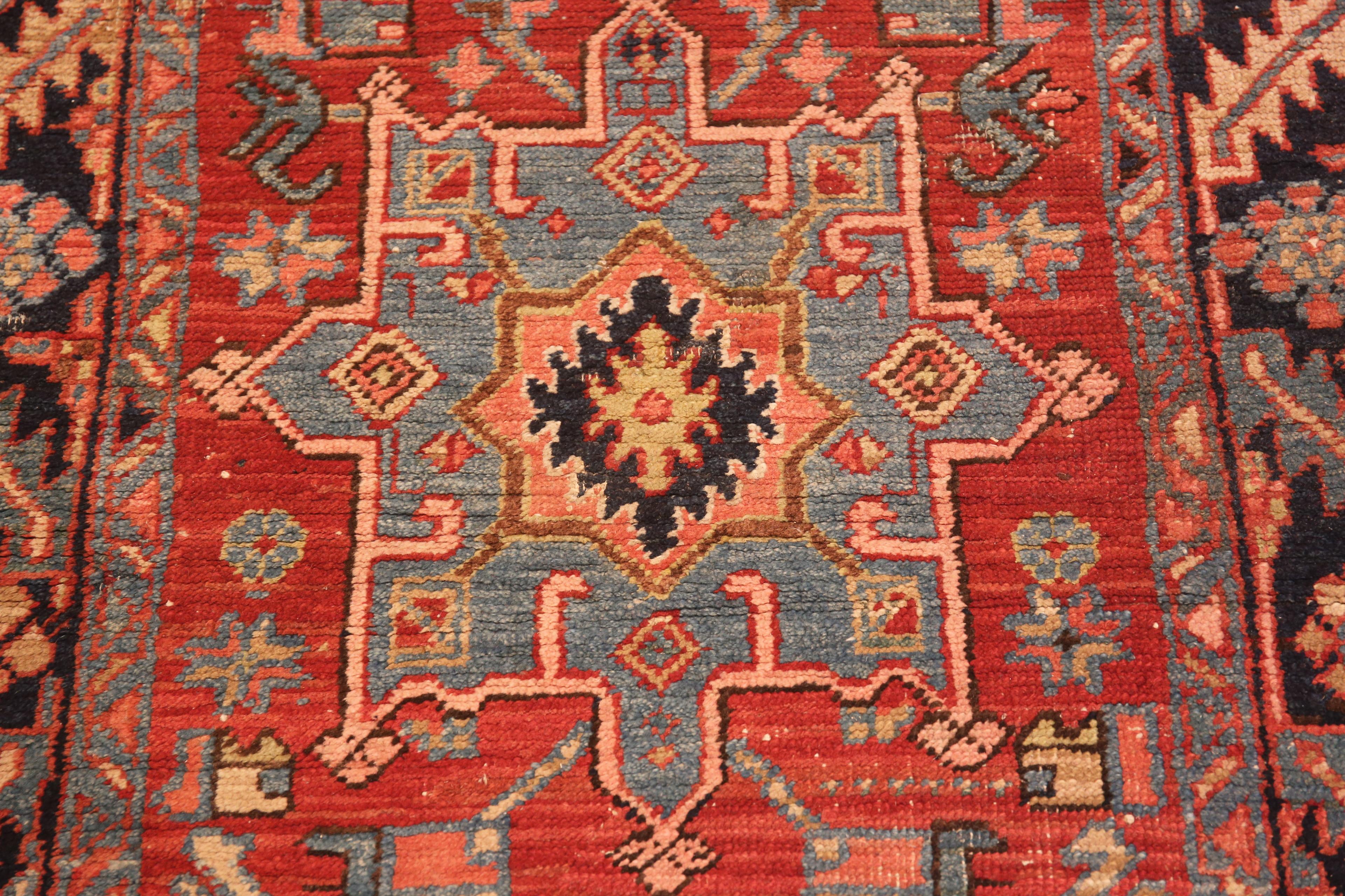 Wool Antique Persian Heriz Rug. 3 ft 1 in x 6 ft 2 in For Sale