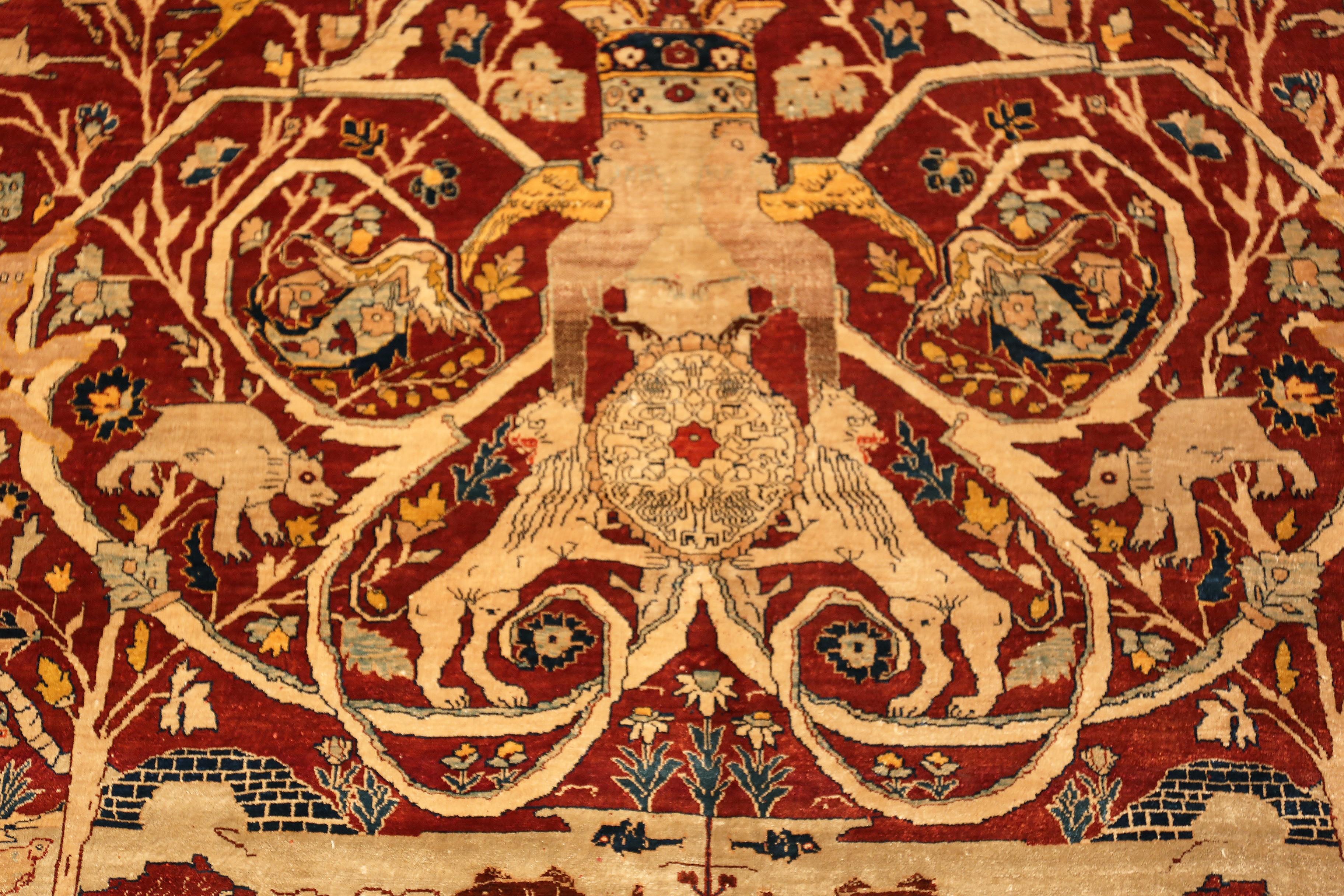 Perse Nazmiyal Collection Antique Persian Heriz Rug 7 ft 5 in x 11 ft 5 in en vente
