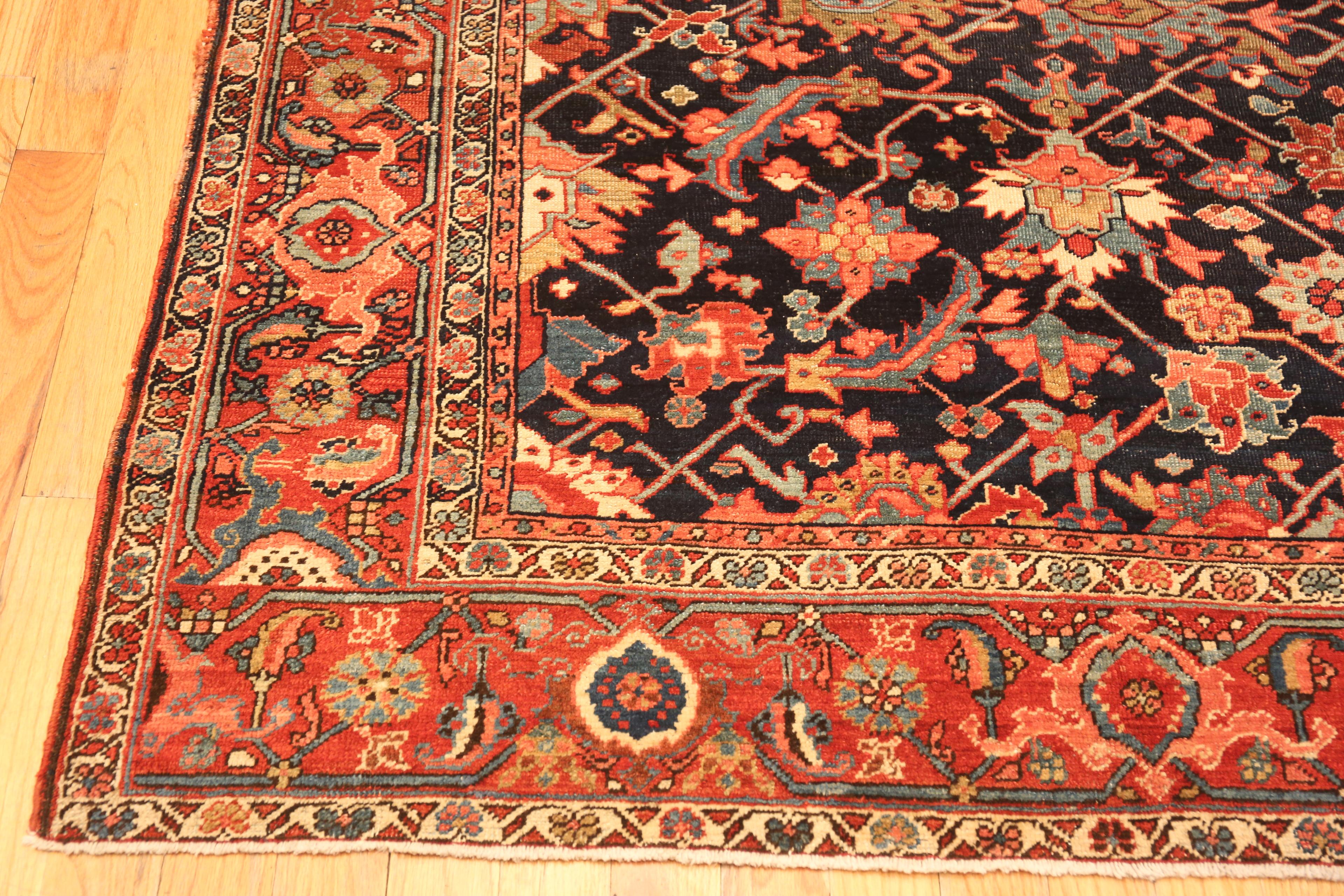 Hand-Knotted Antique Persian Heriz Rug. 8 ft 5 in x 10 ft 3 in For Sale