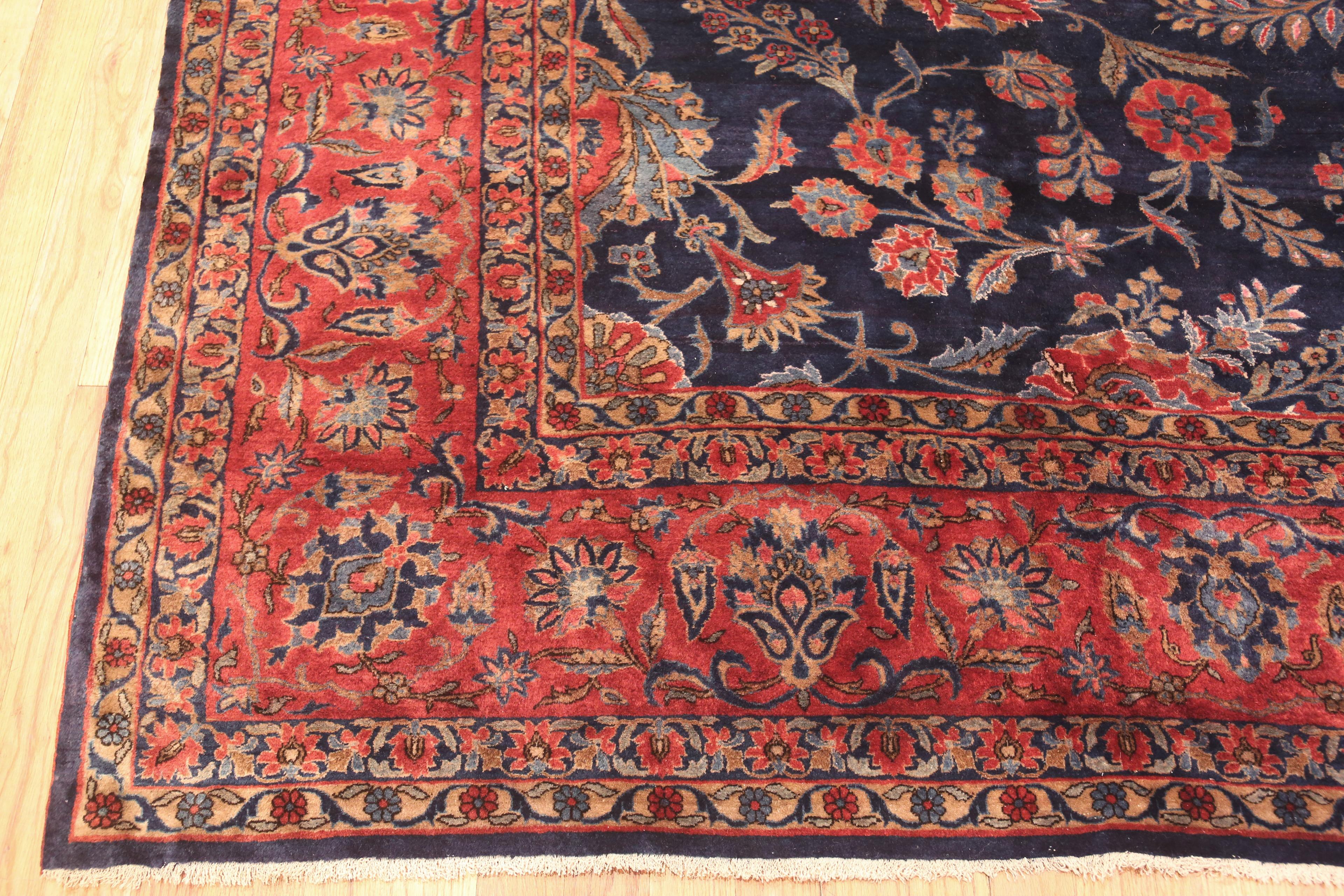 Hand-Knotted Antique Persian Kashan Rug. 11 ft x 20 ft 8 in For Sale