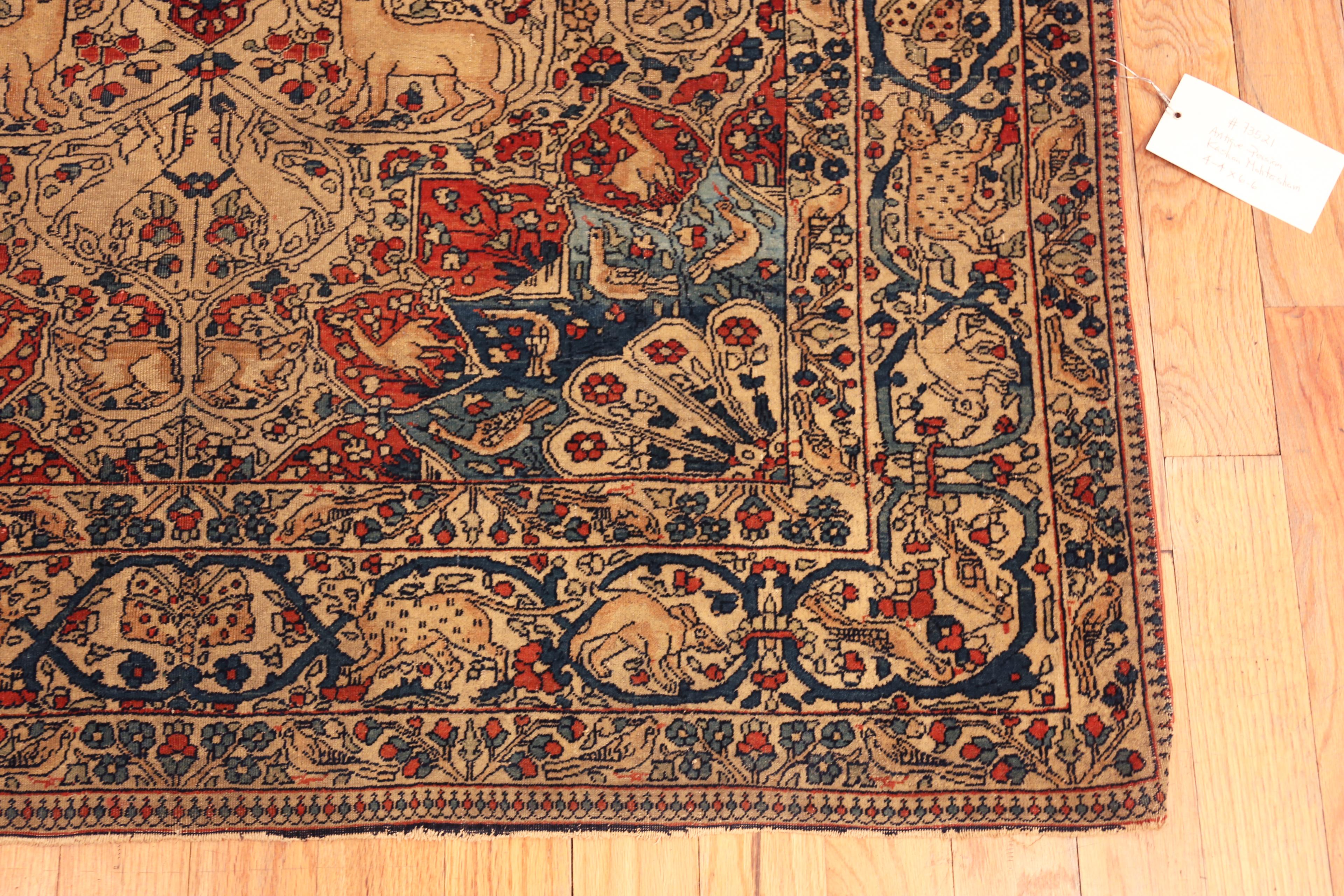 Nazmiyal Collection Antique Persian Kashan Rug 4 ft 4 in x 6 ft 6 in (Kaschan) im Angebot