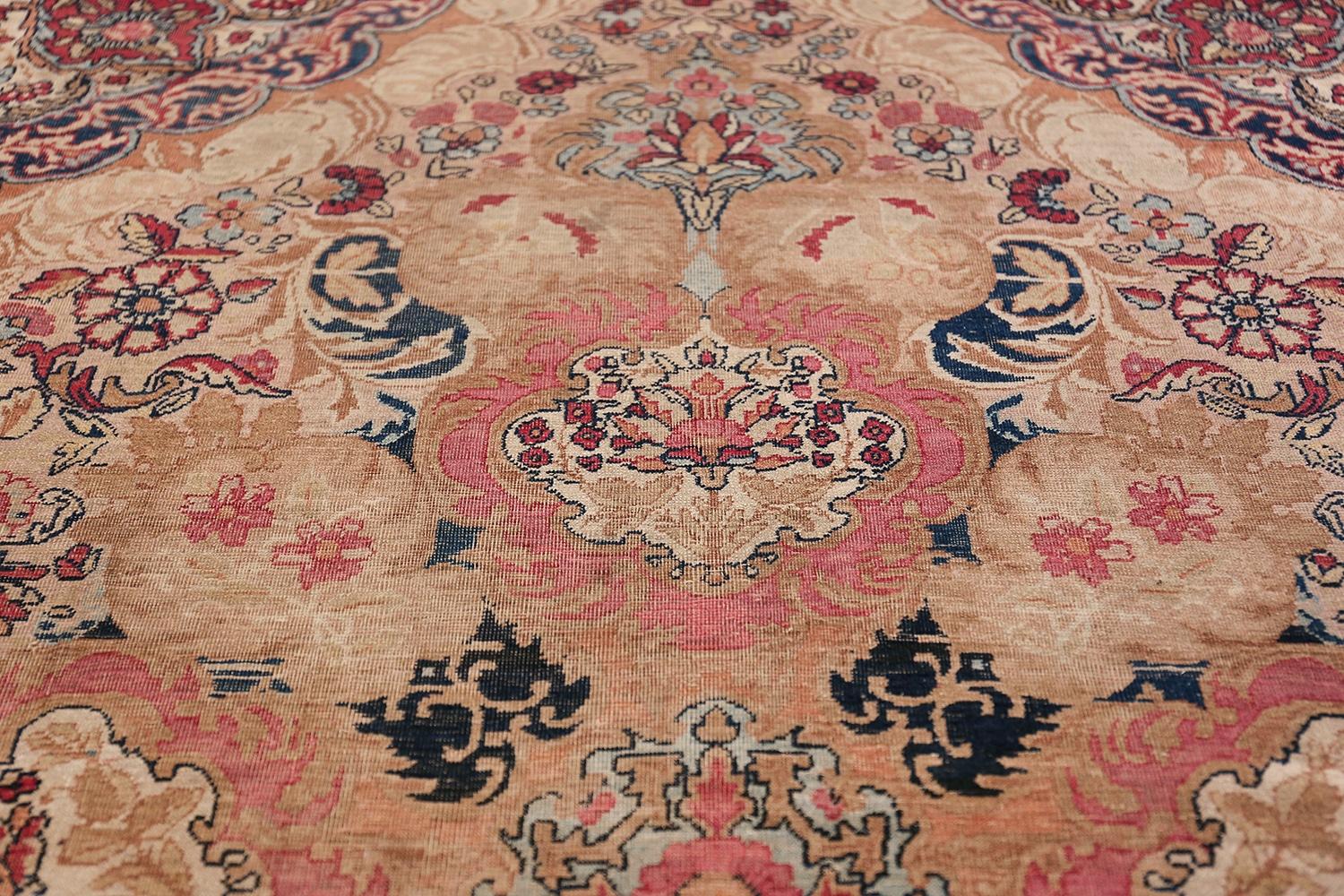 Antique Persian Kerman Lavar Carpet. 10 ft x 14 ft 5 in For Sale 3