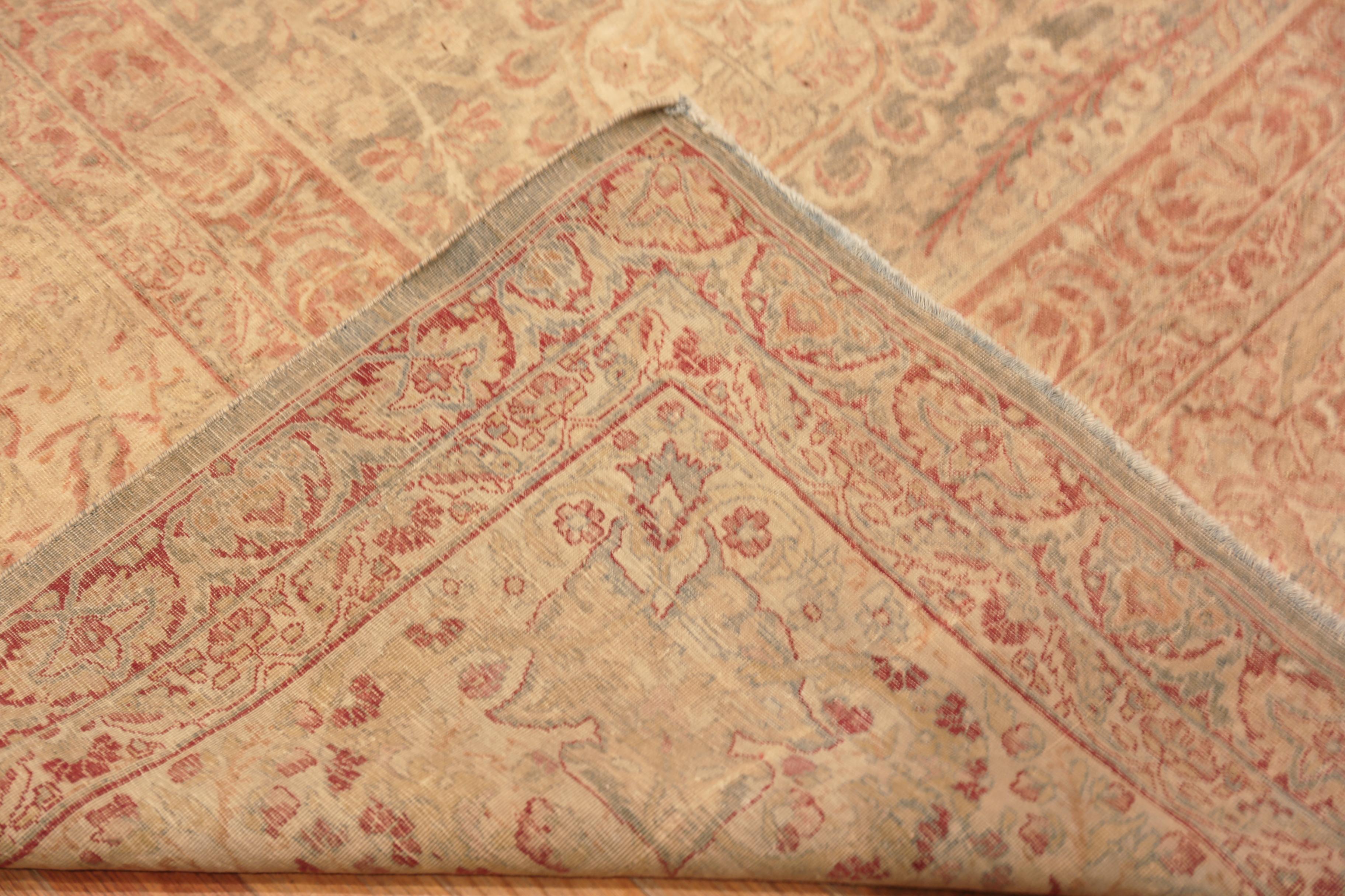 Fantastischer antiker persischer Kerman-Teppich mit zarten Pastelltönen und eleganten Details, Herkunftsland: Persien, CIRCA Datum: 1900