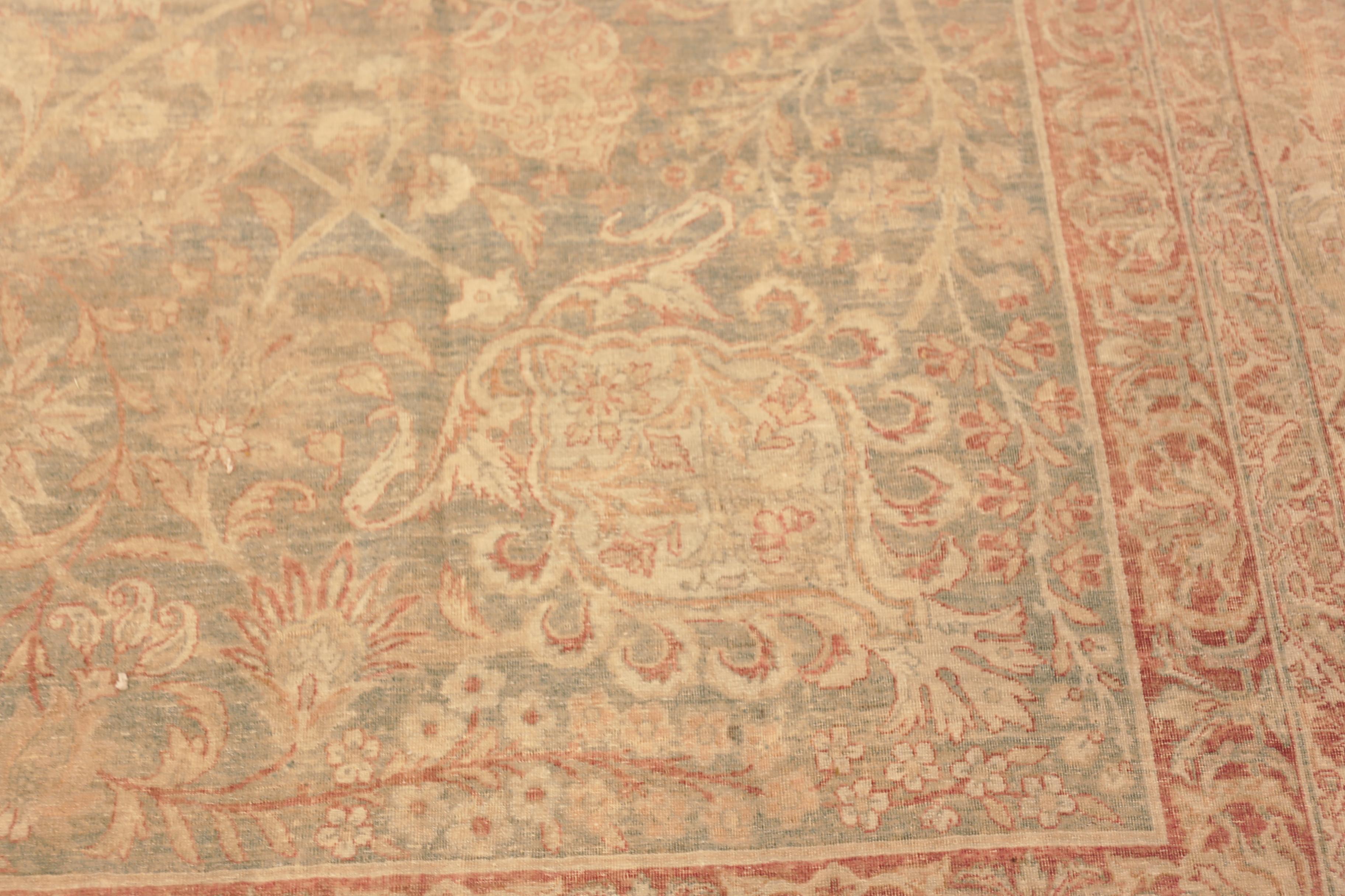 Nazmiyal Collection Antike persische Kerman Teppich 11 ft 6 in x 14 ft (Handgeknüpft) im Angebot