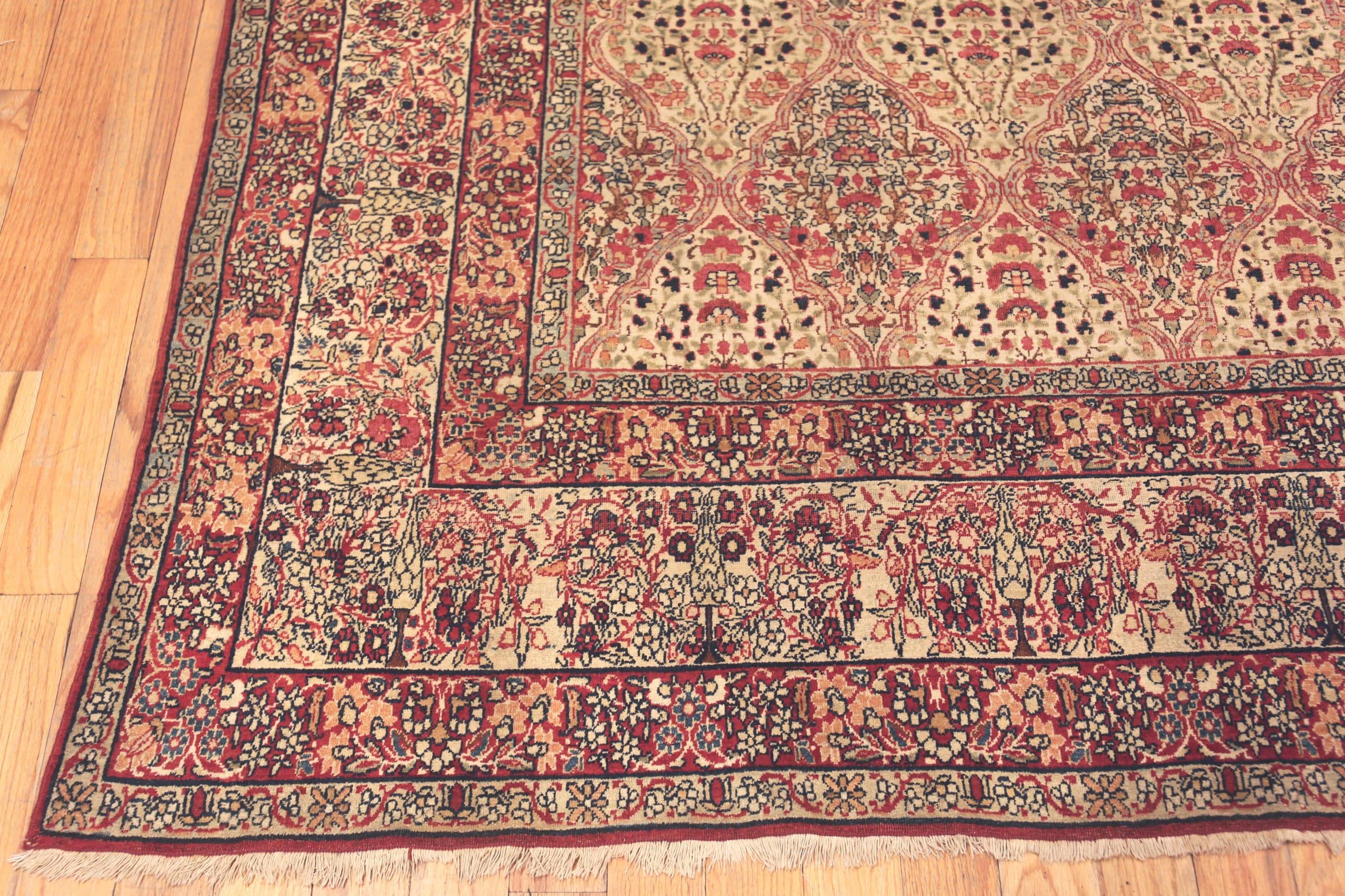 Hand-Knotted Antique Persian Kerman Rug. 8 ft 9 in x 12 ft 3 in