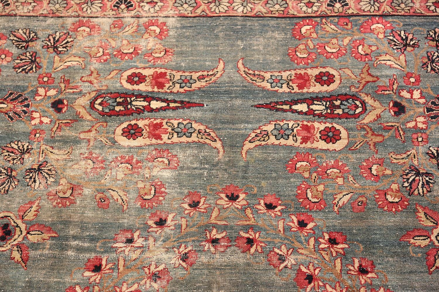 Hand-Knotted Antique Persian Kerman Rug. 9 ft 10 in x 14 ft 4 in  For Sale