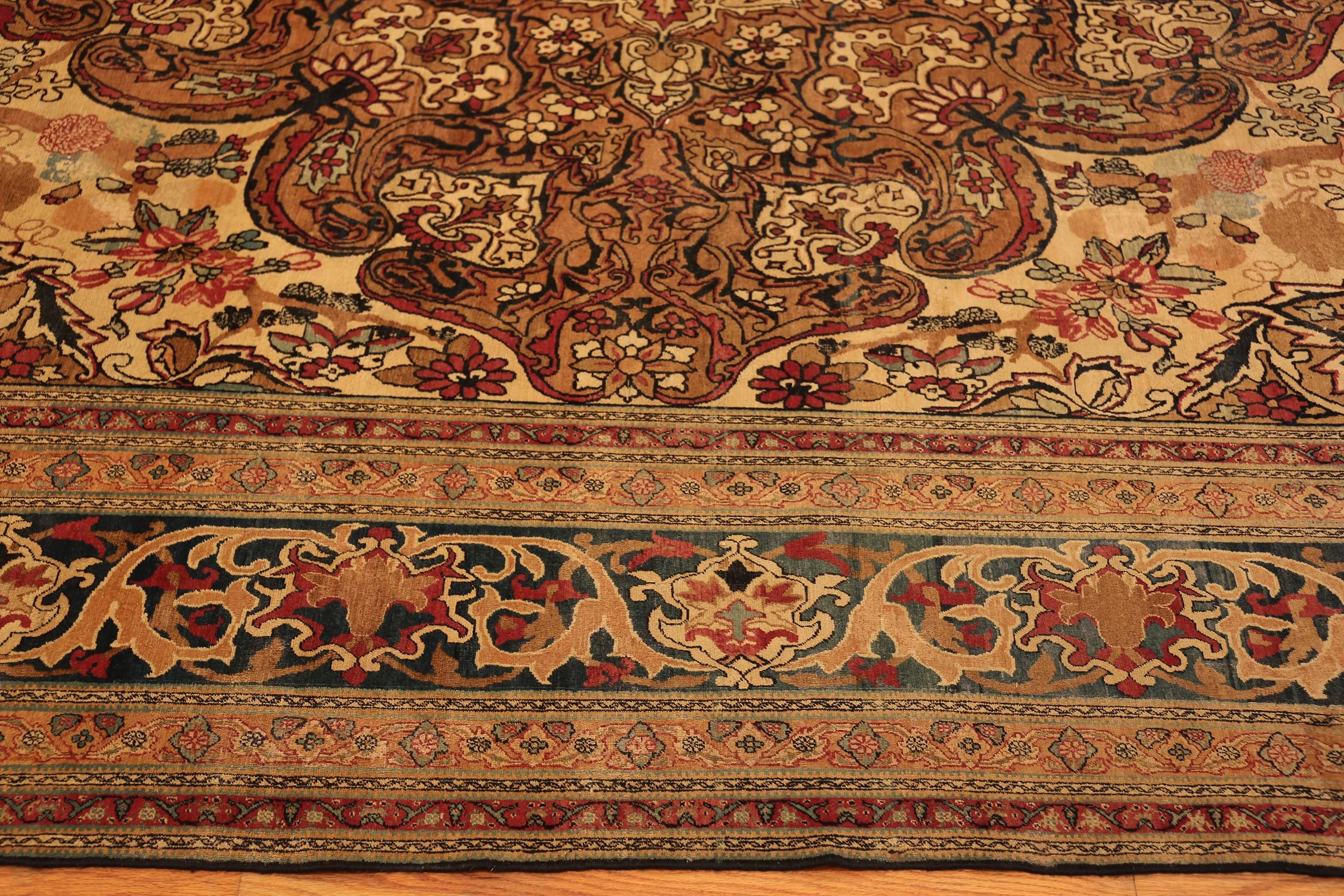 Kirman Tappeto Antico Persiano Kerman Collection Nazmiyal Collection 9 ft 5 in x 15 ft 6 in in vendita