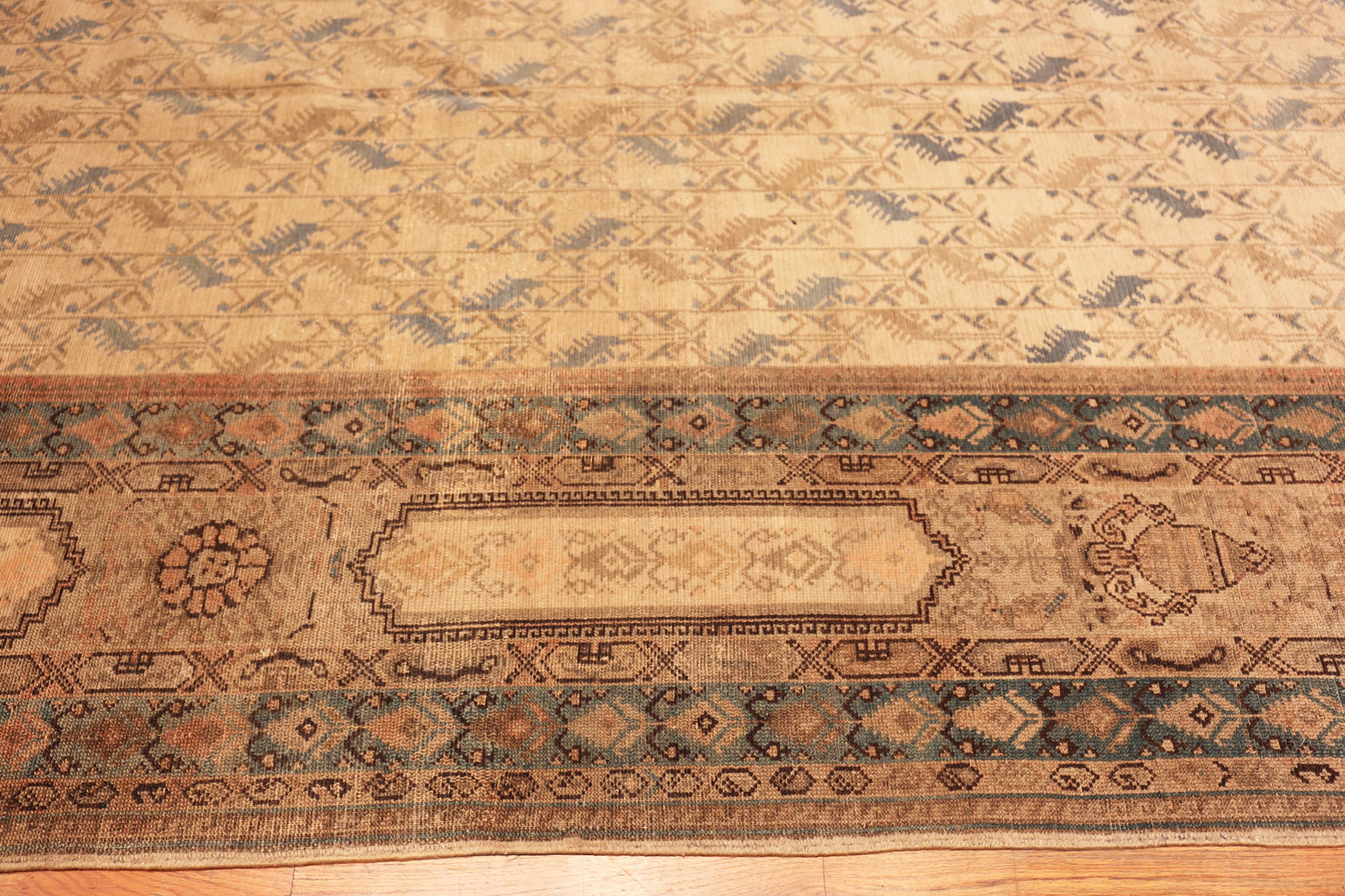 Nazmiyal Collection Antike persische Malayer Teppich 11 ft 8 in x 17 ft (Handgeknüpft) im Angebot