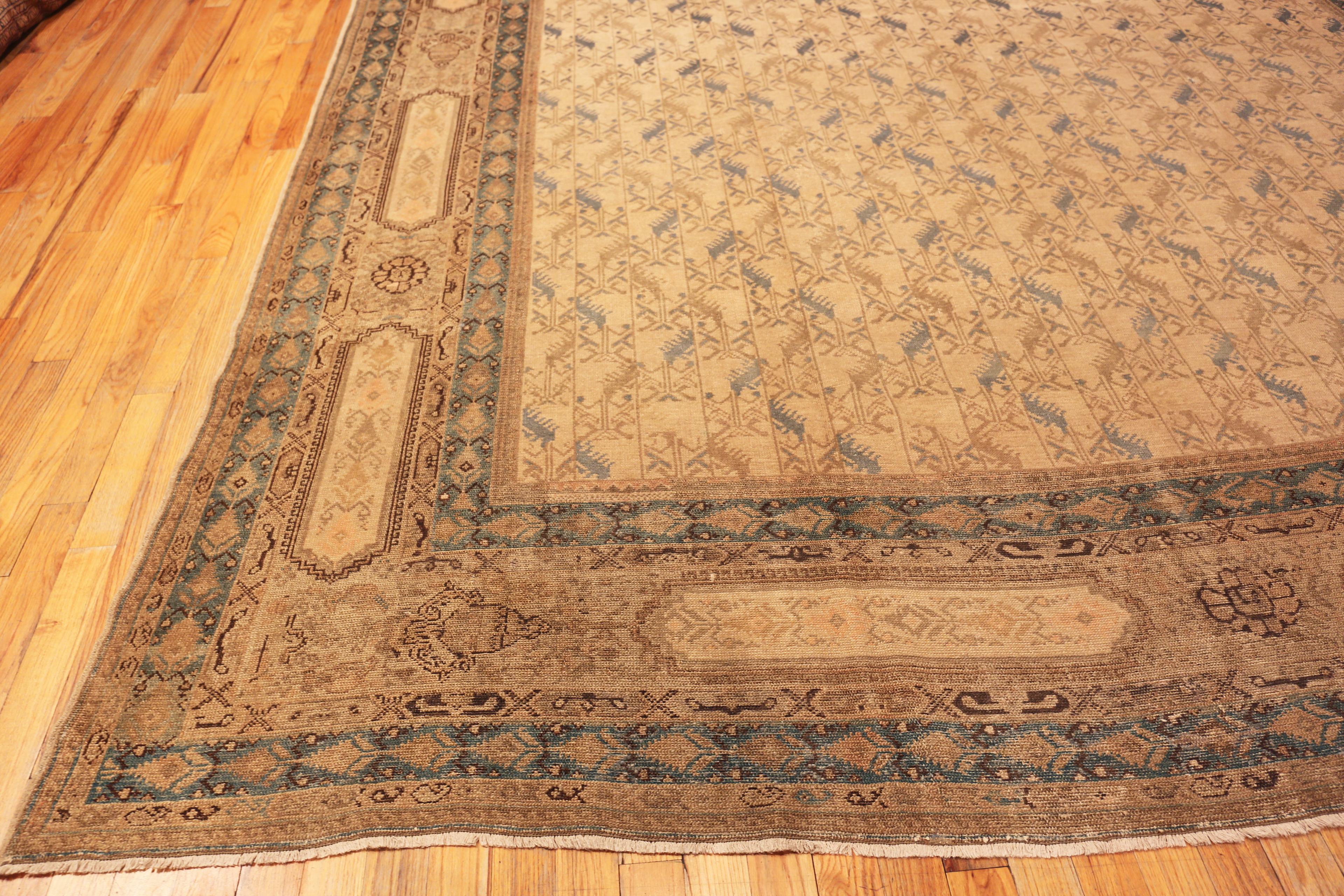 Nazmiyal Collection Antike persische Malayer Teppich 11 ft 8 in x 17 ft (20. Jahrhundert) im Angebot